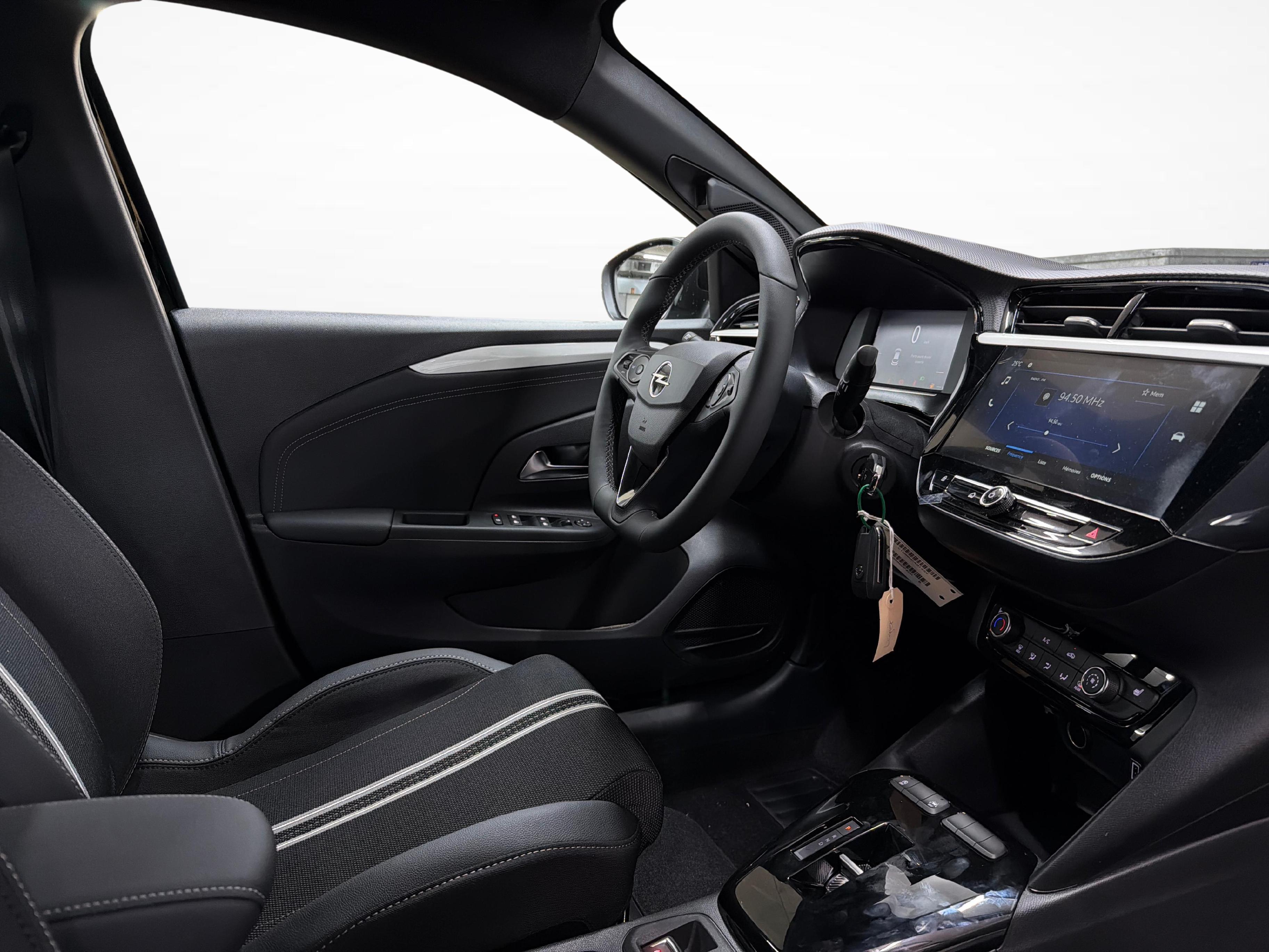 Opel Corsa 1.2 T Hybrid Viva_10