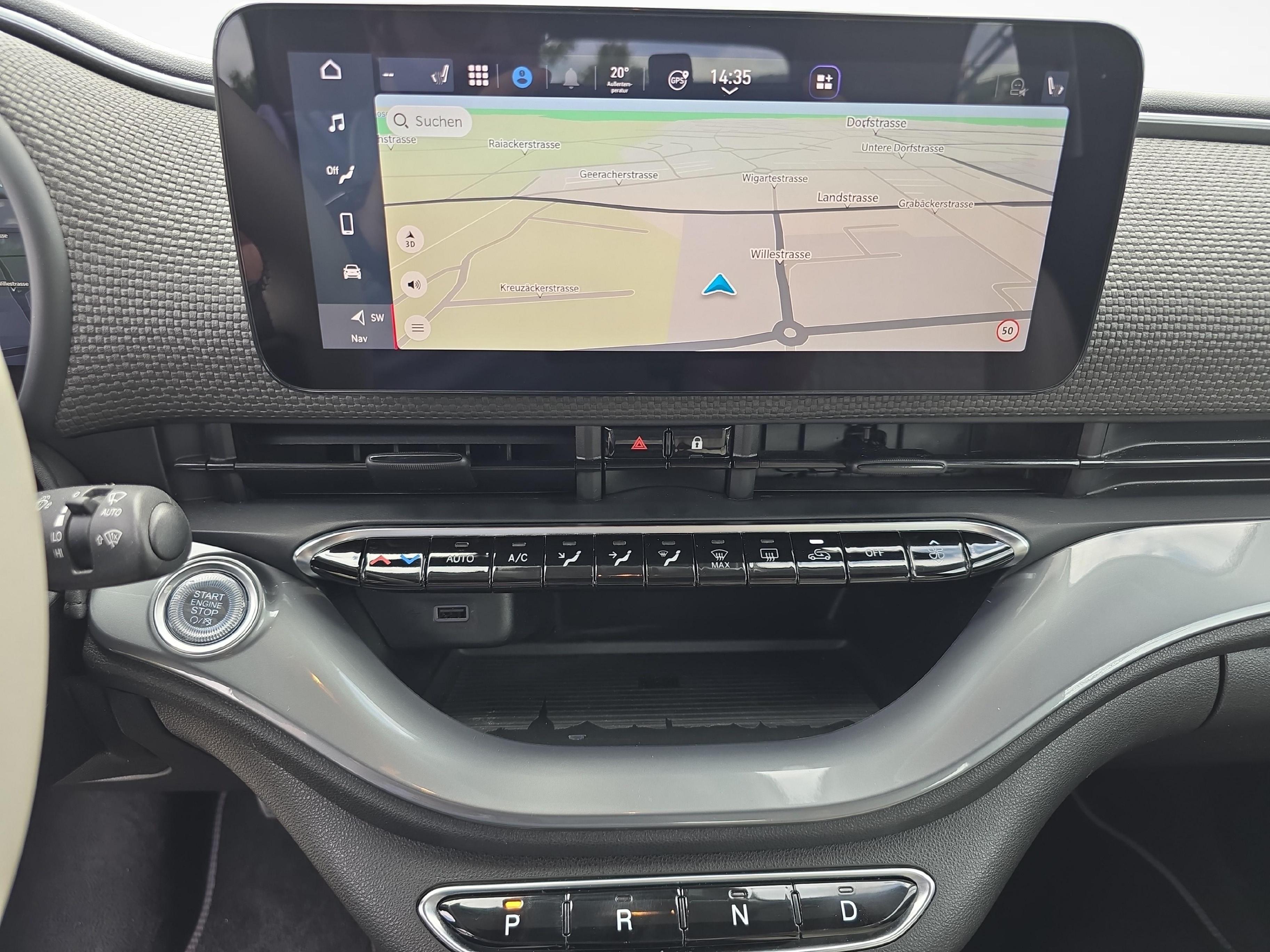 Fiat 500 Cabrio La Prima_15
