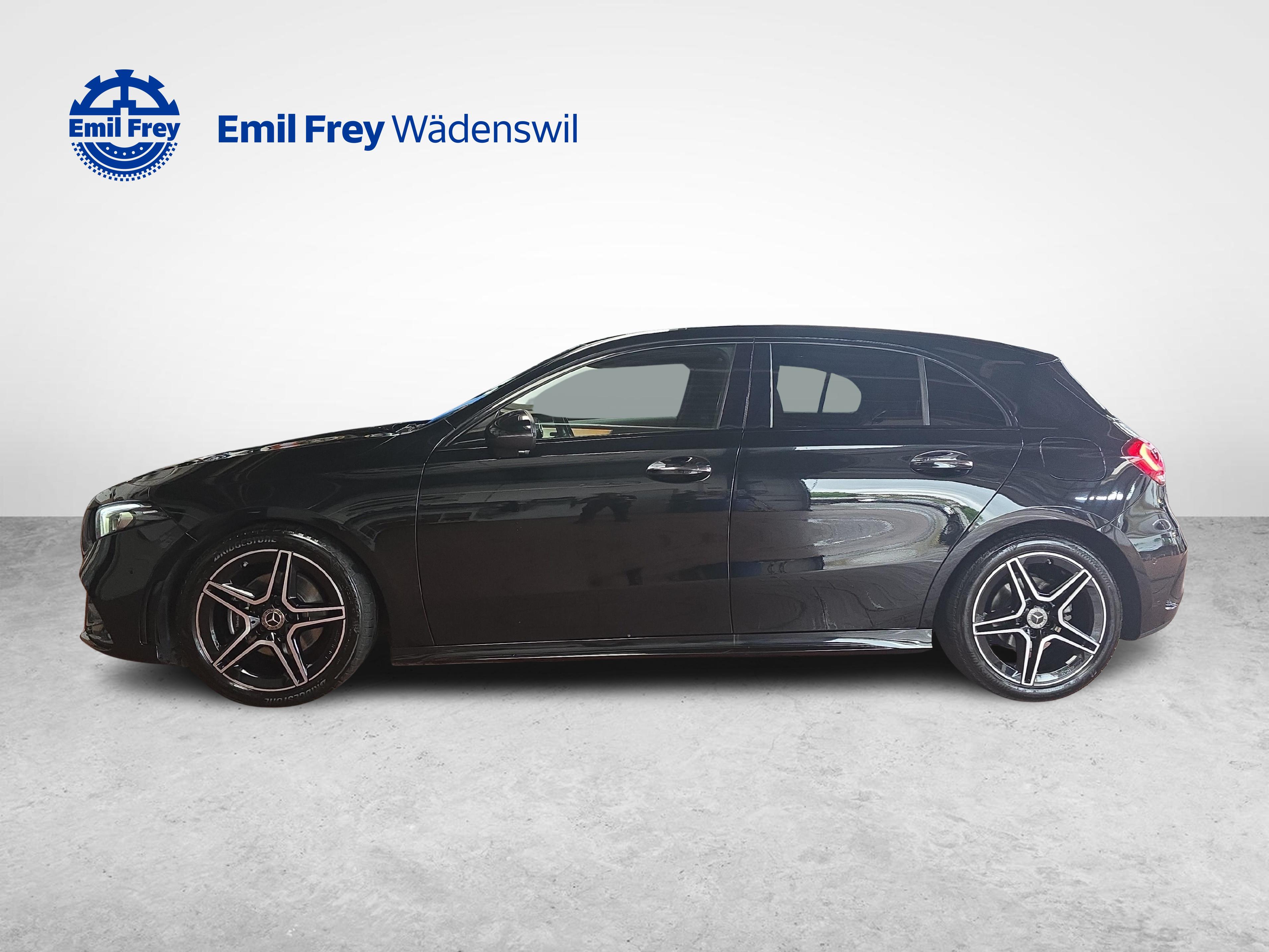 MERCEDES-BENZ A 180 Night Star AMG Line_2