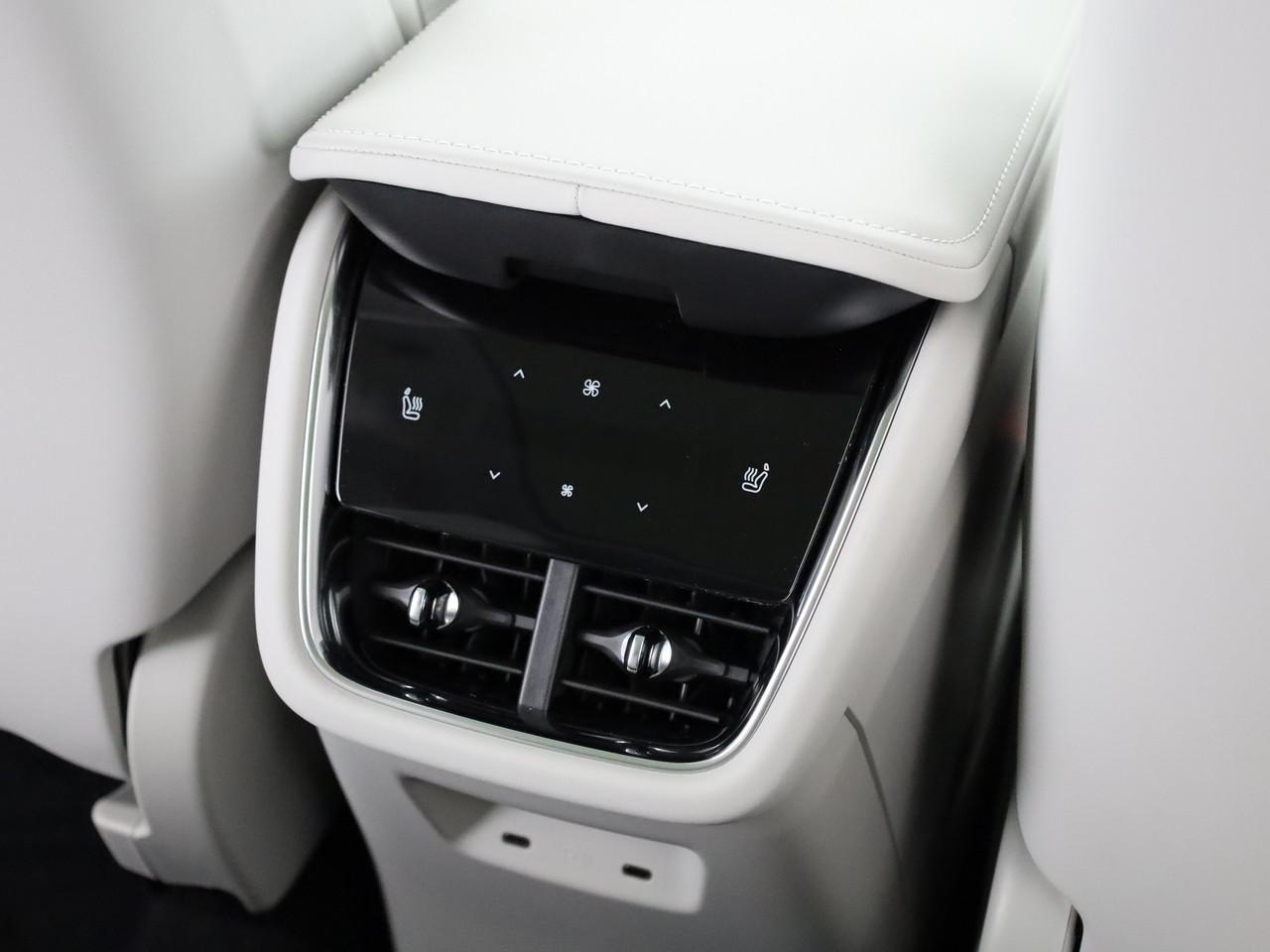 Volvo EX90 Twin Performance Ultra AWD_22