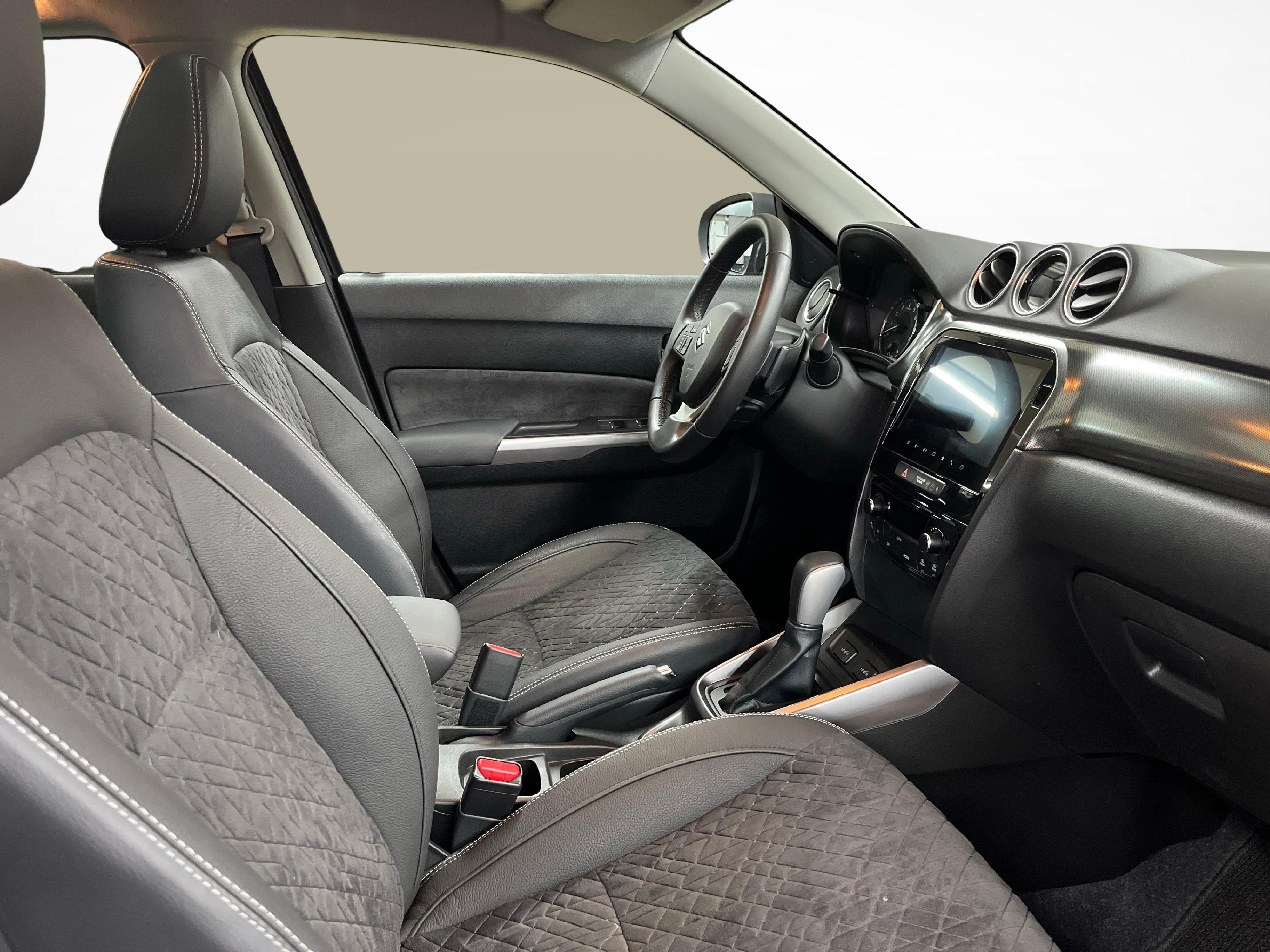 Suzuki Vitara 1.4 T Compact Top Hybrid 4x4_10