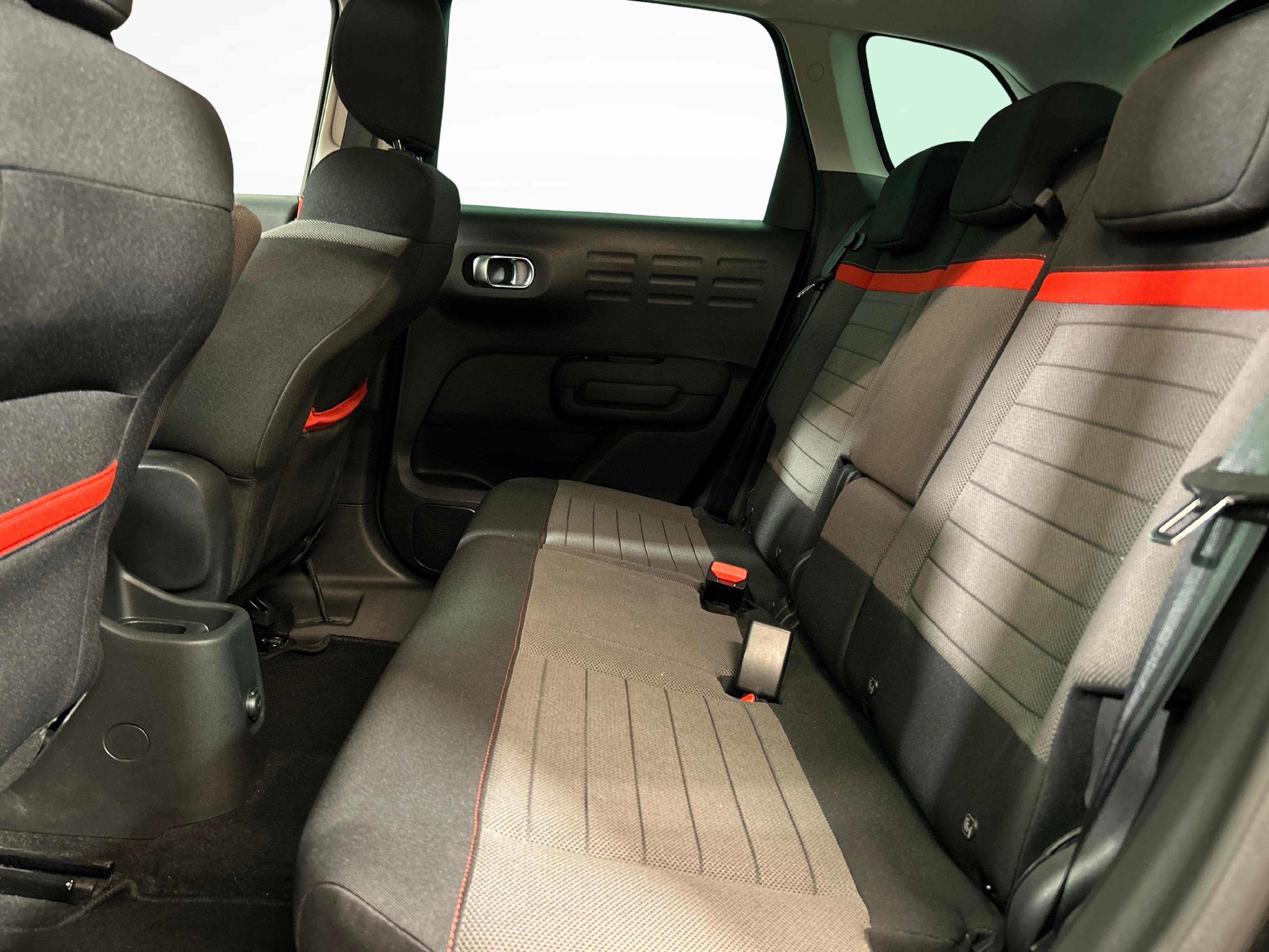 Citroën C3 Aircross 1.2 PureTech 110 Shine_4