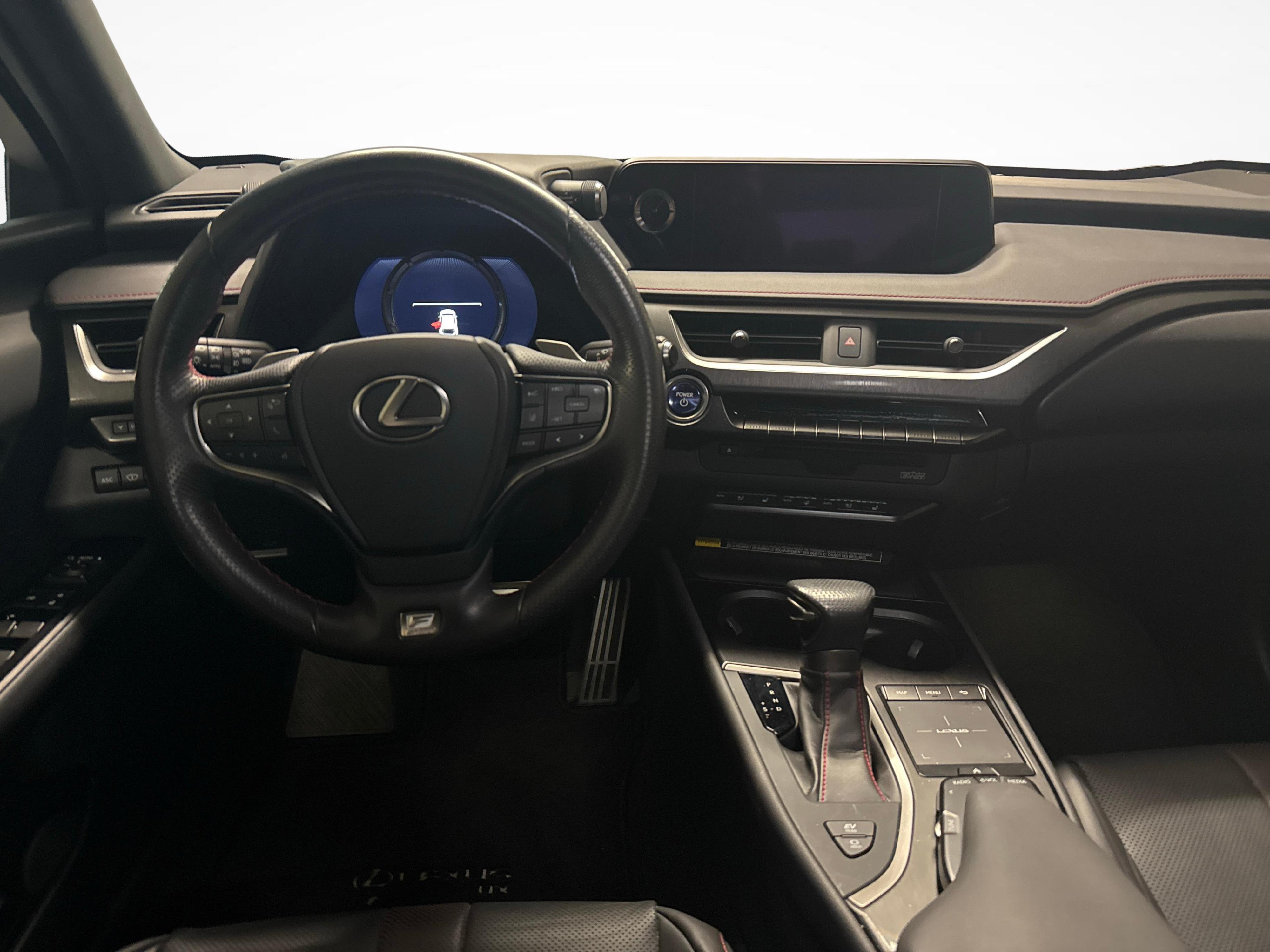 LEXUS UX 250h F-Sport_9