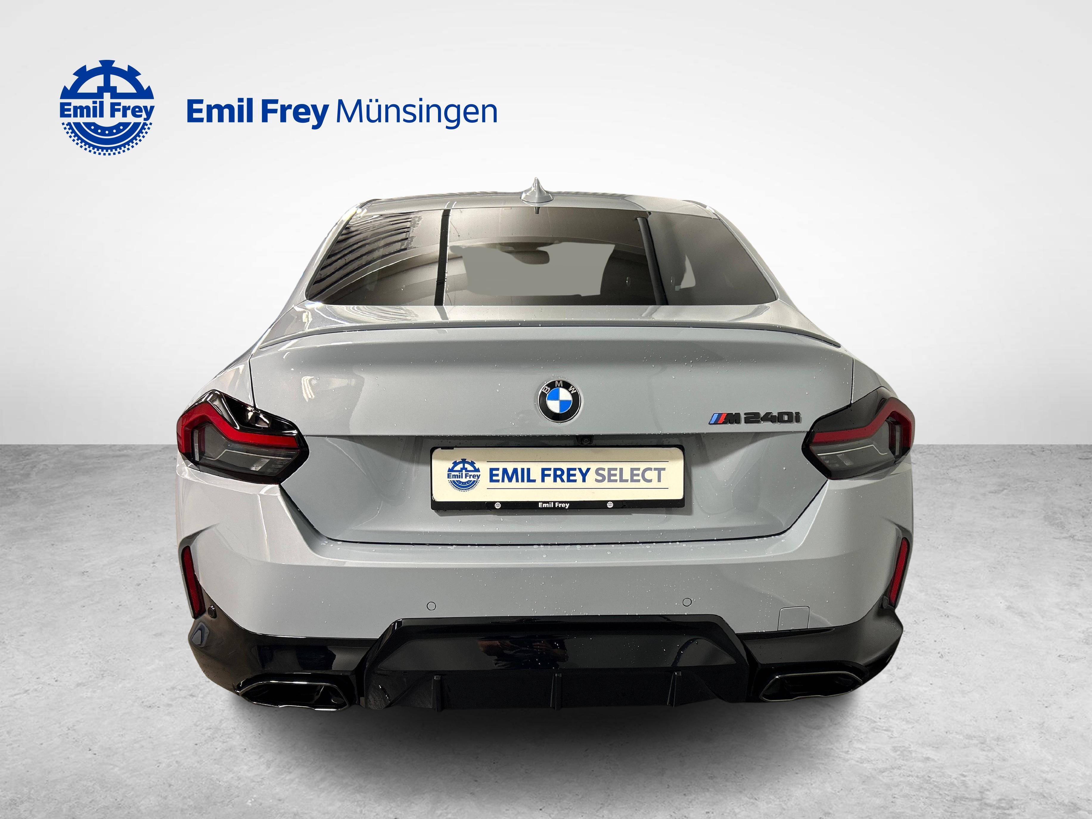 BMW M240i xDrive Coupé_13