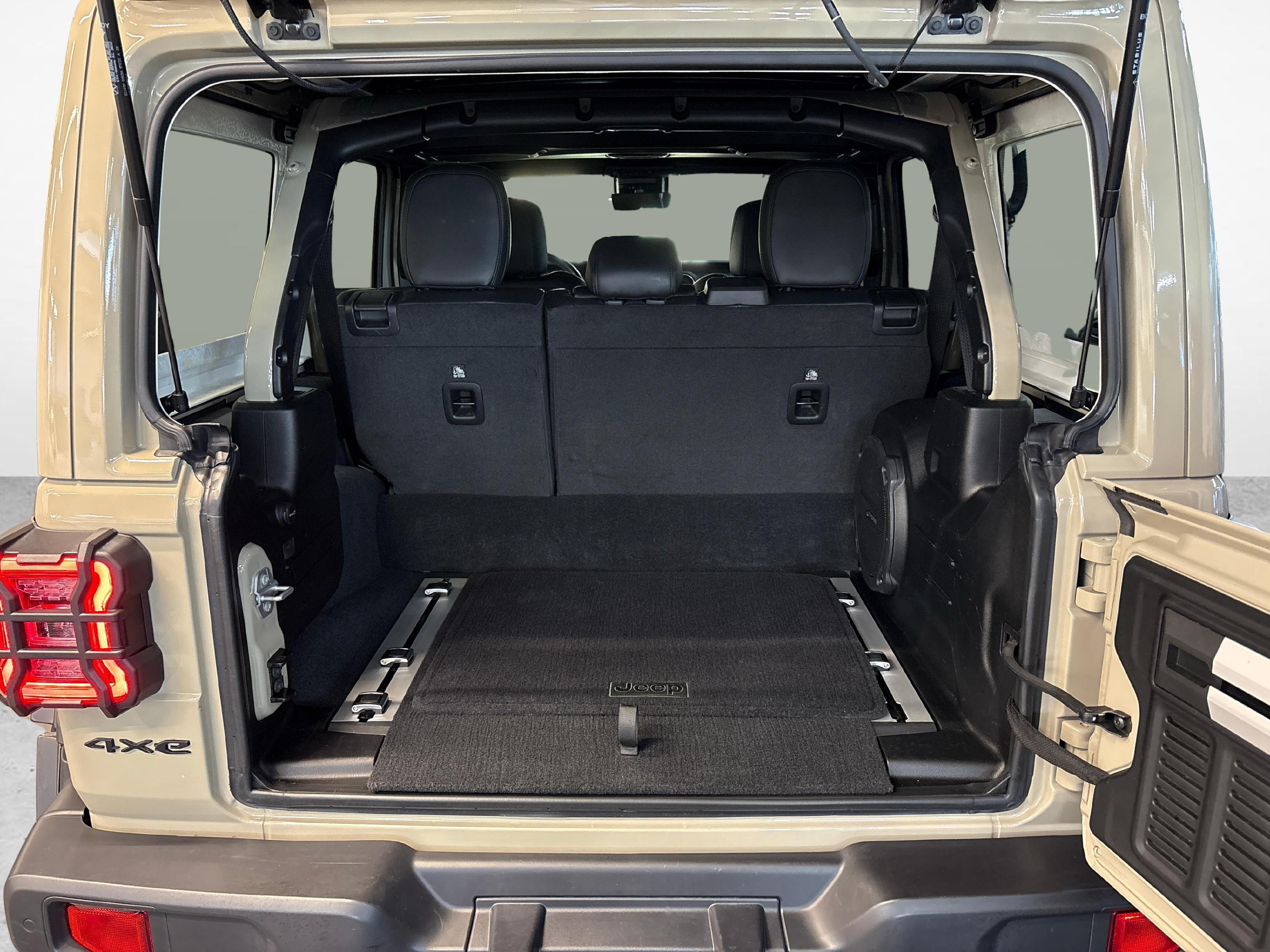 JEEP Wrangler 2.0 Turbo Rubicon Power Unlimited 4xe_13