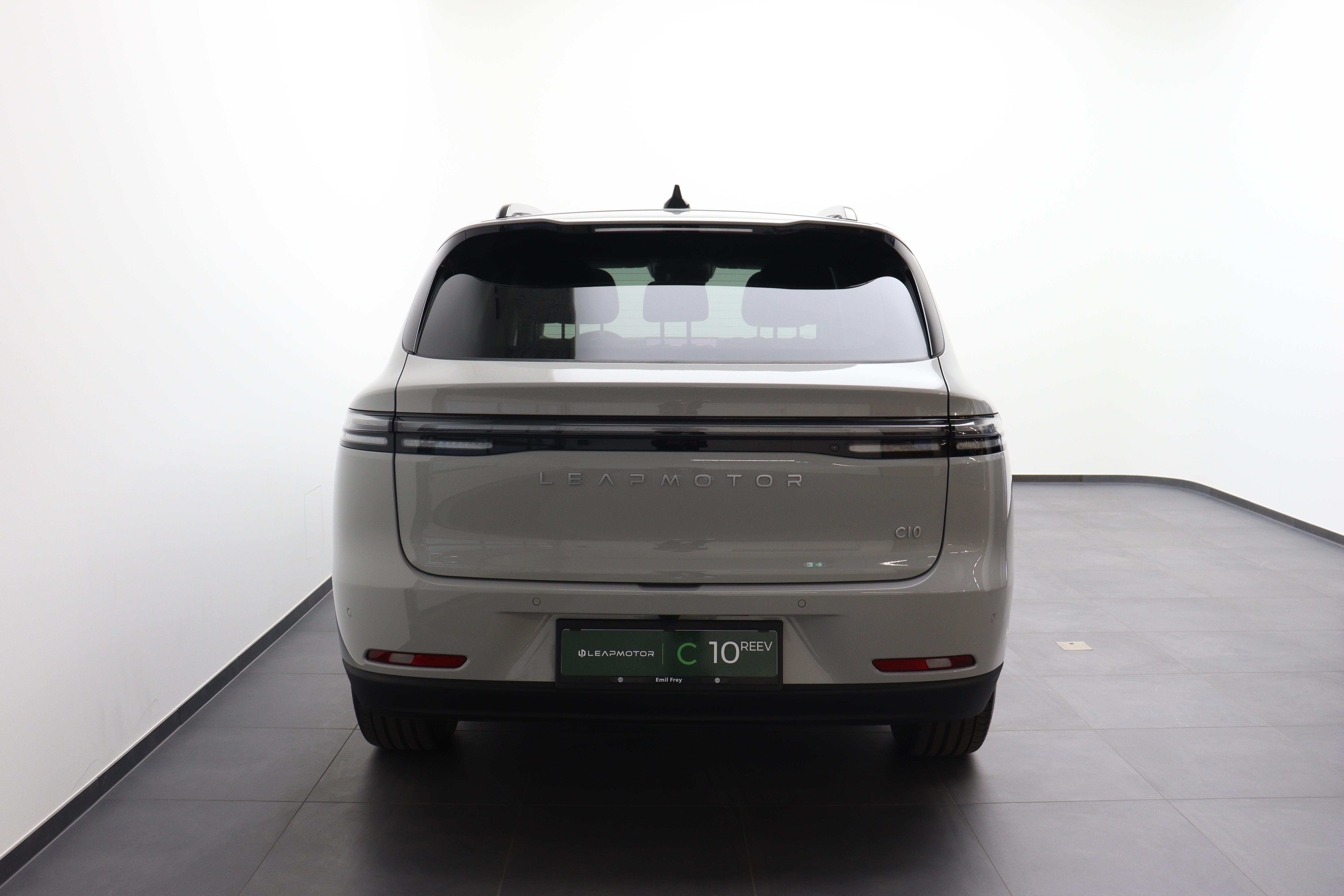 LEAPMOTOR C10 EV AWD inkl Anhängerkupplung_5