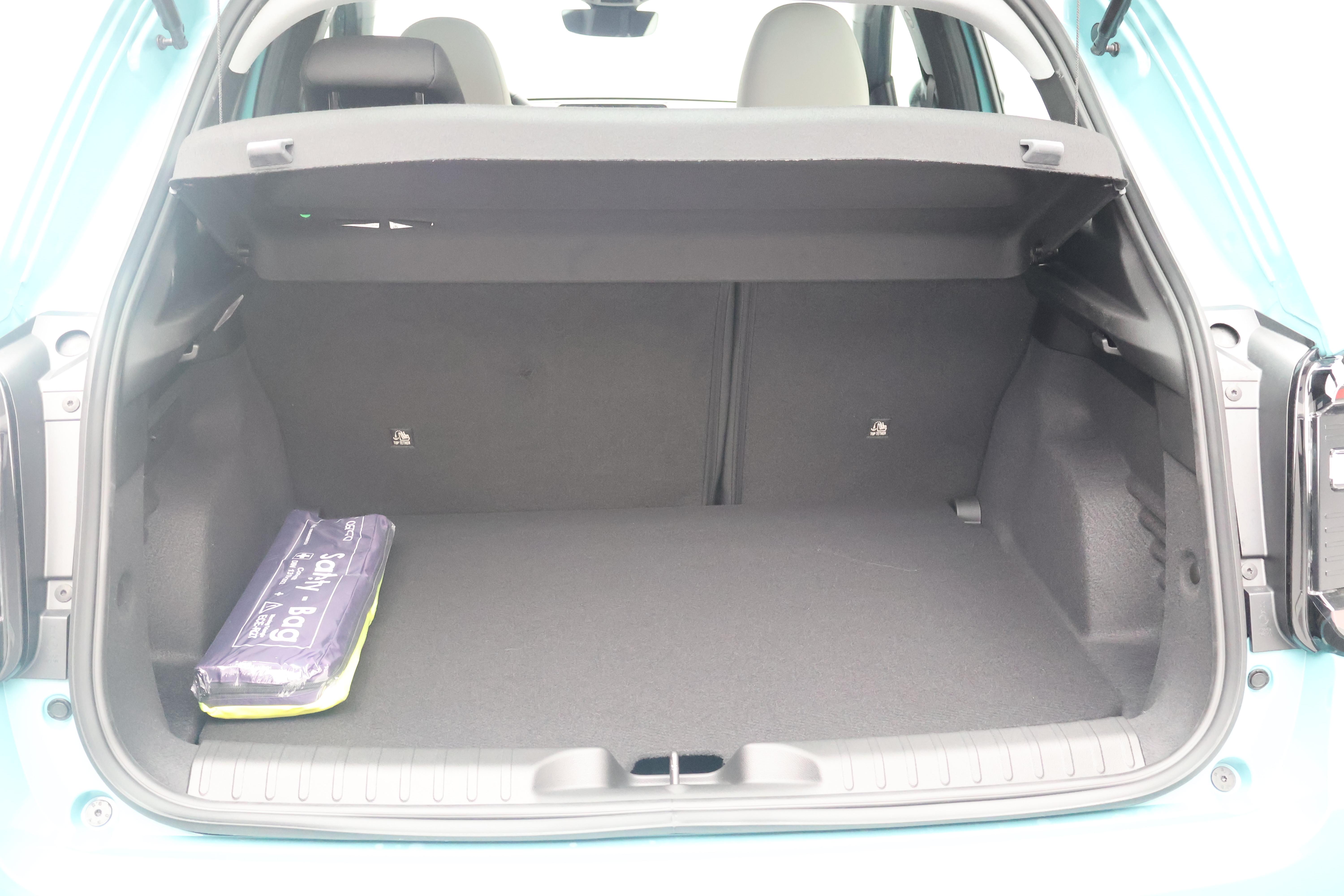 Fiat 600 1.2 Hybrid Icon Swiss Edition_7