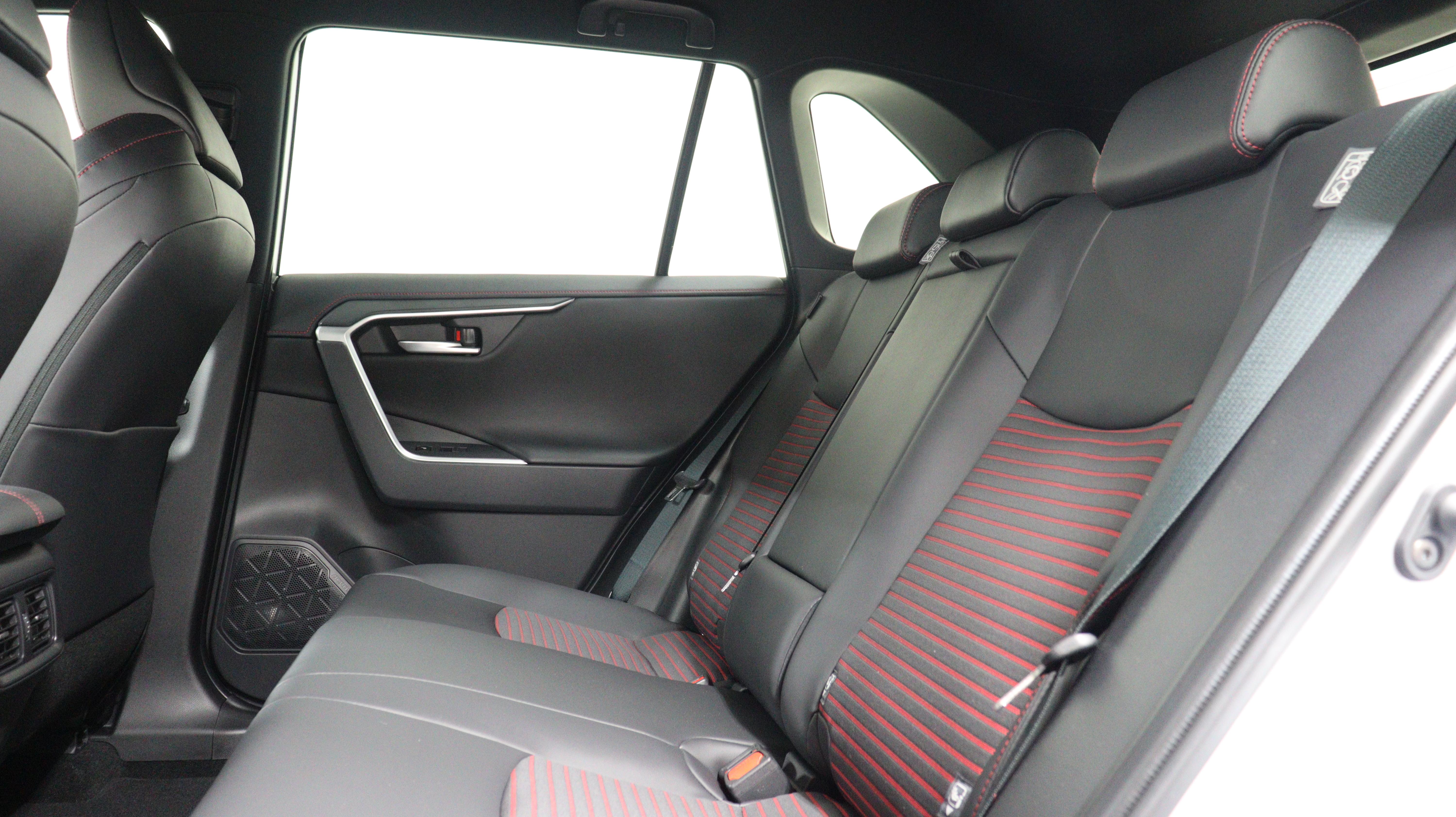 Suzuki Across 2.5 PHEV Compact Top 4x4_4