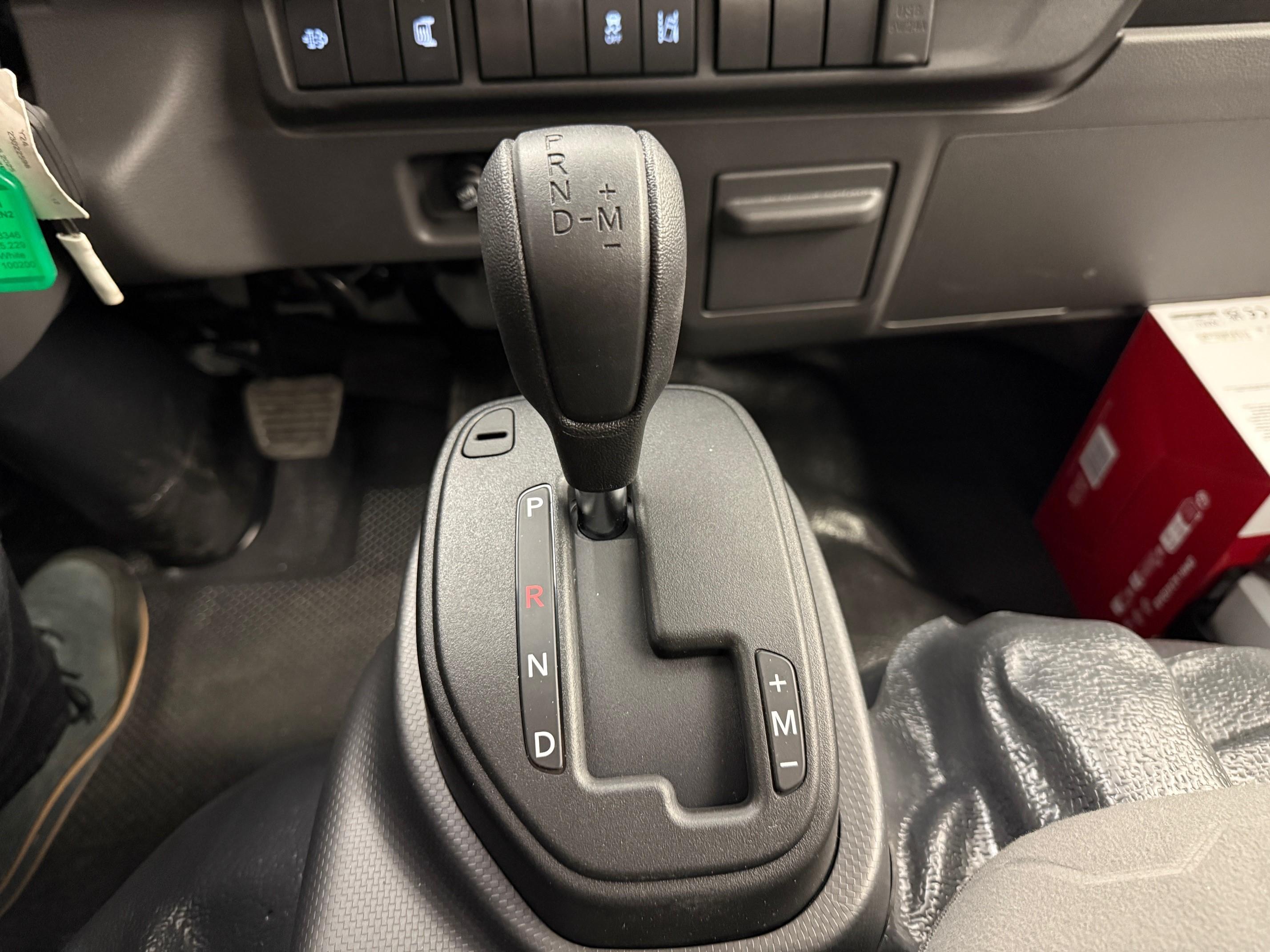 ISUZU M21 Kab.-Ch. E DR 1.9 Ddi TT_9