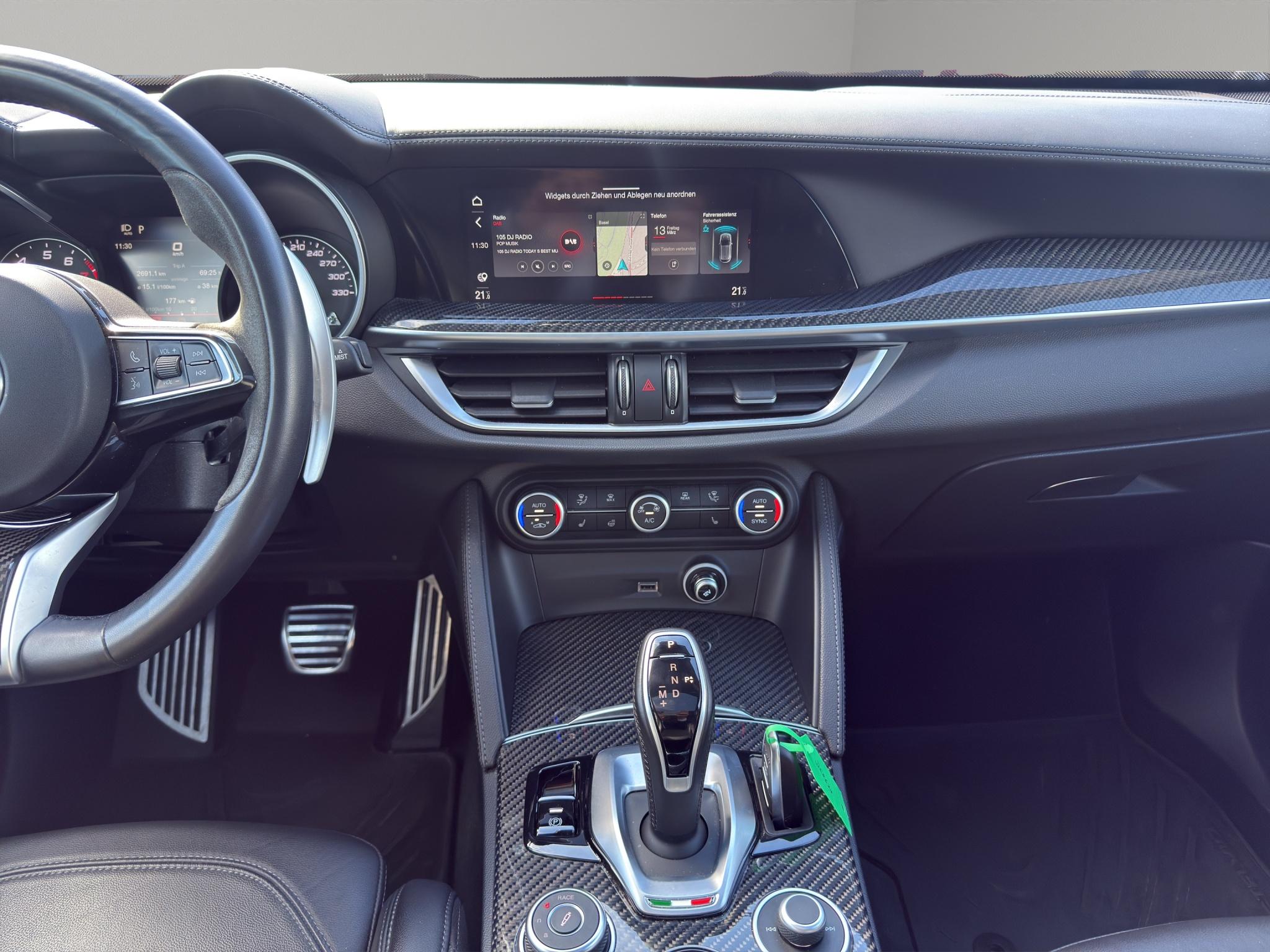 Alfa Romeo Stelvio 2.9 V6 Biturbo Q4 Quadrifoglio_6