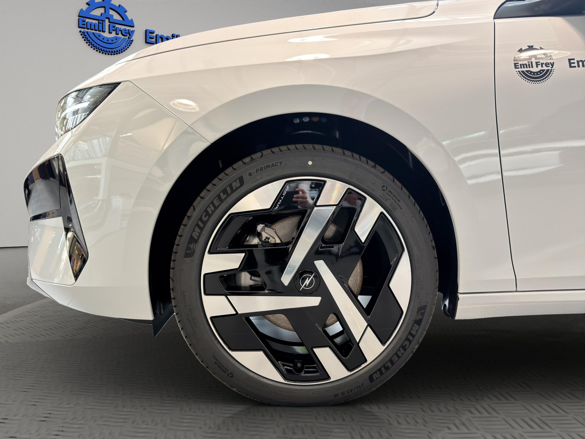 Opel Astra-e Sports Tourer Ultimate_10