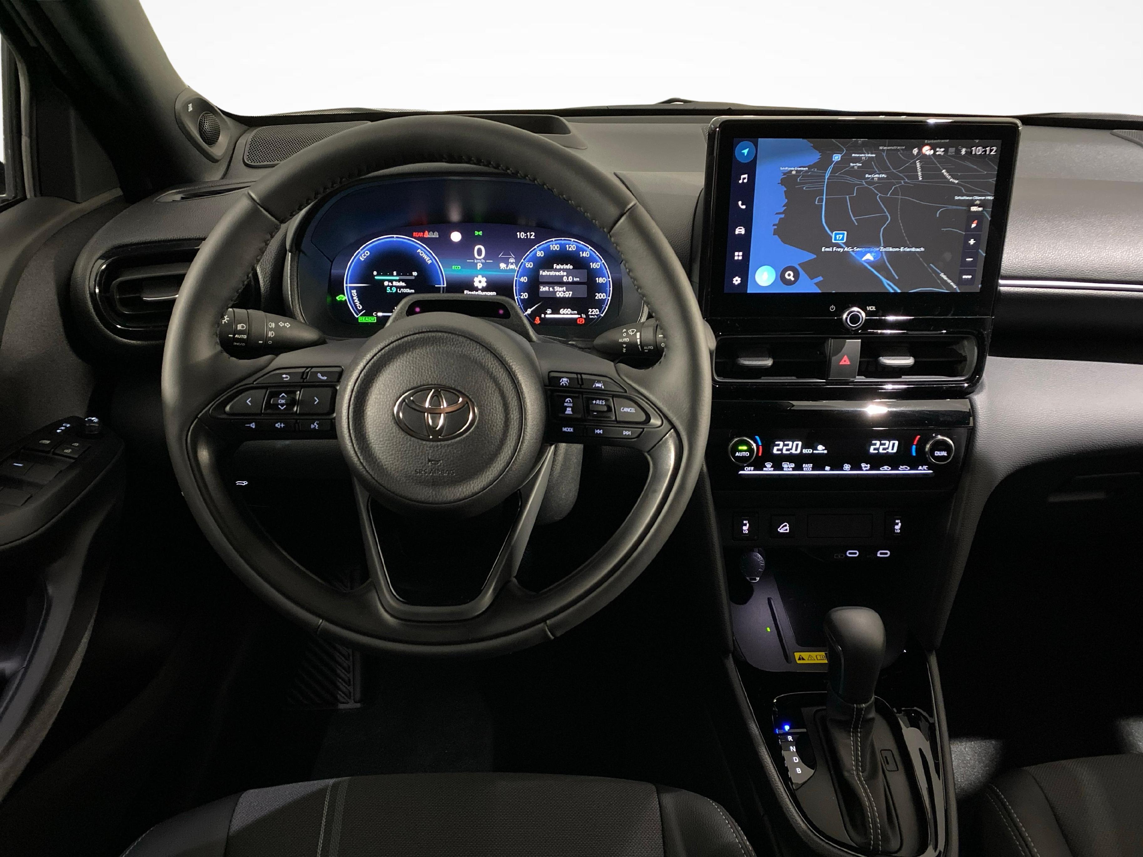 Toyota Yaris Cross 1.5 VVT-i HSD Premium AWD-i_9