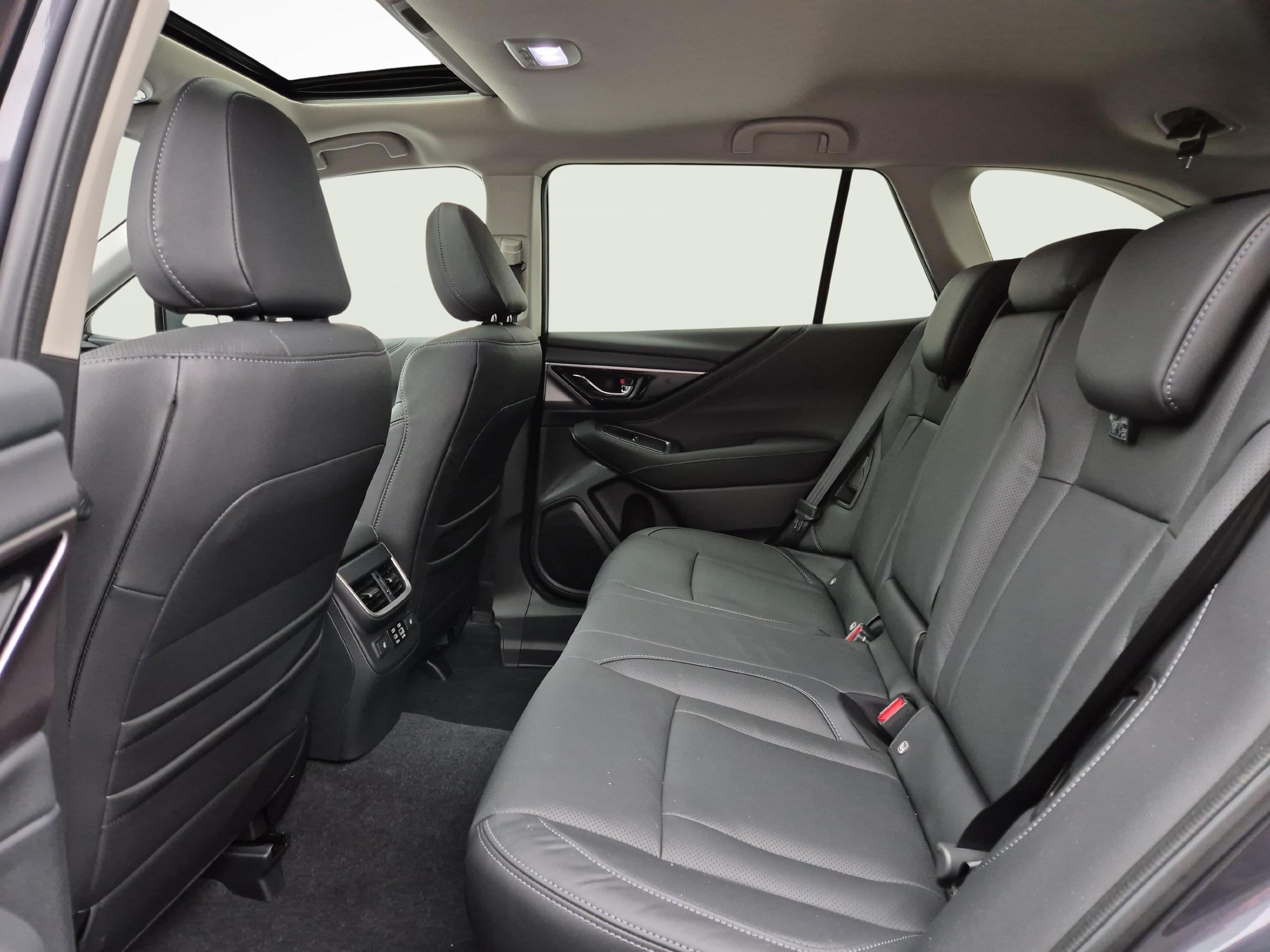 Subaru Outback 2.5i Final Edition mit Anhängerkupplung_9