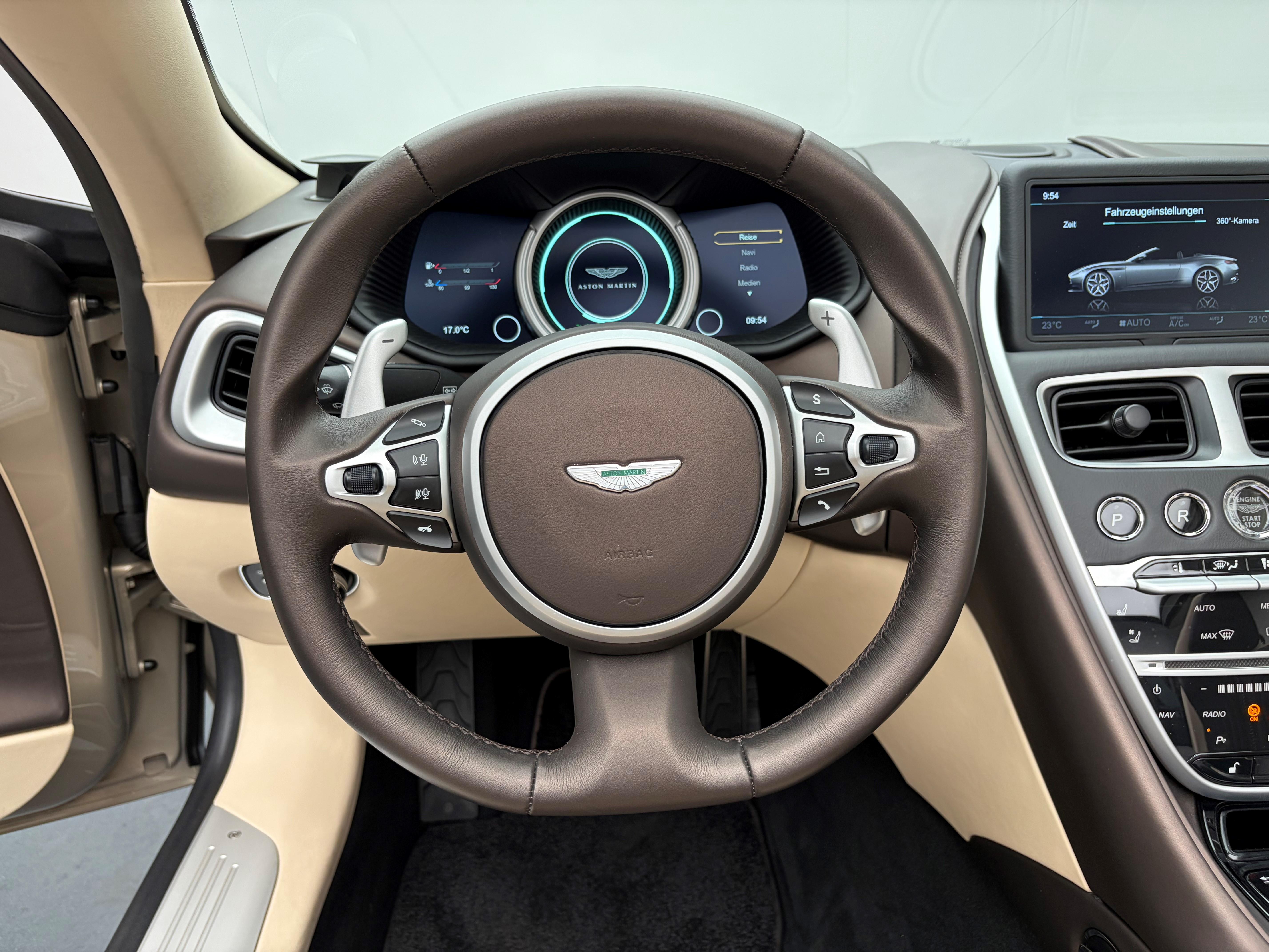Aston Martin DB11 Volante 4.0 V8 Bi-Turbo_6
