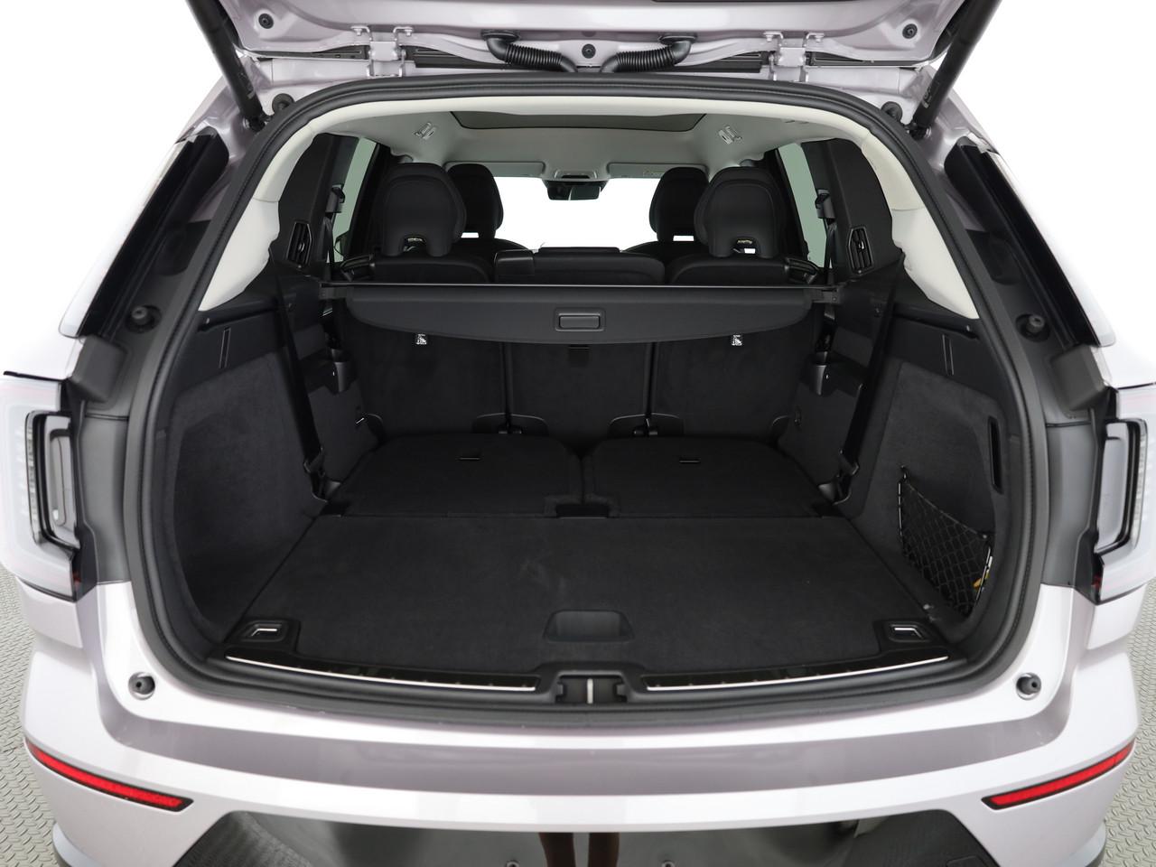 Volvo EX90 Twin Plus AWD_16