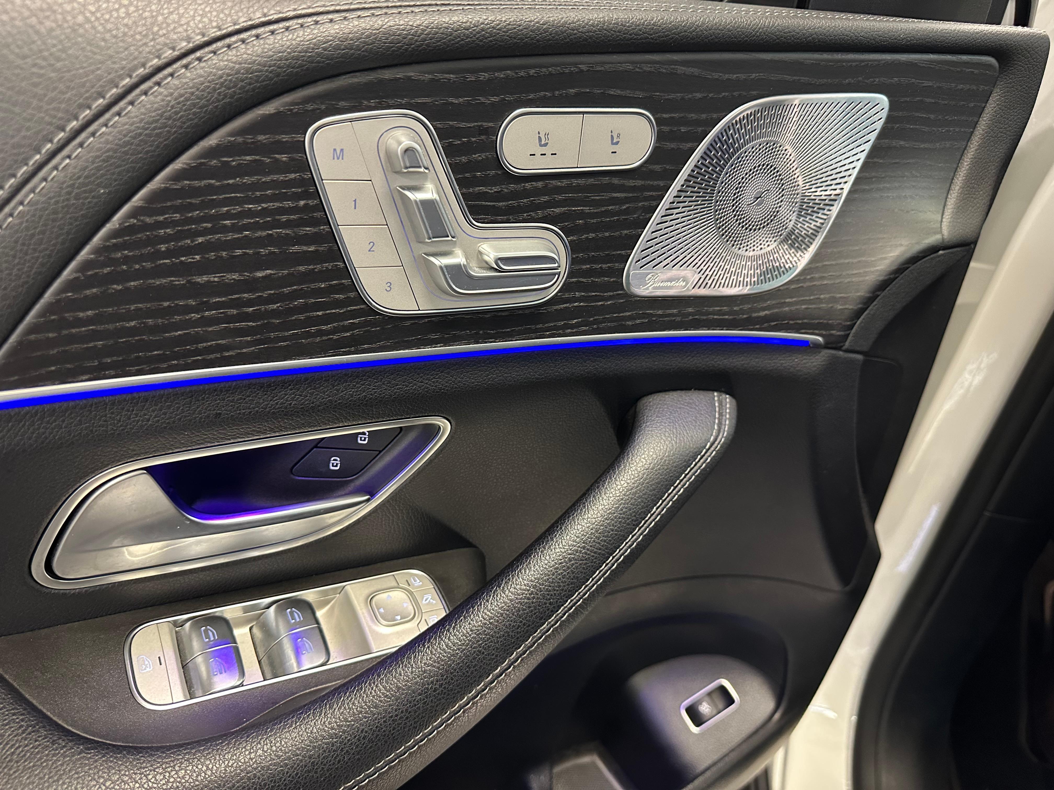 MERCEDES-BENZ GLE 300 d AMG Line 4matic_14