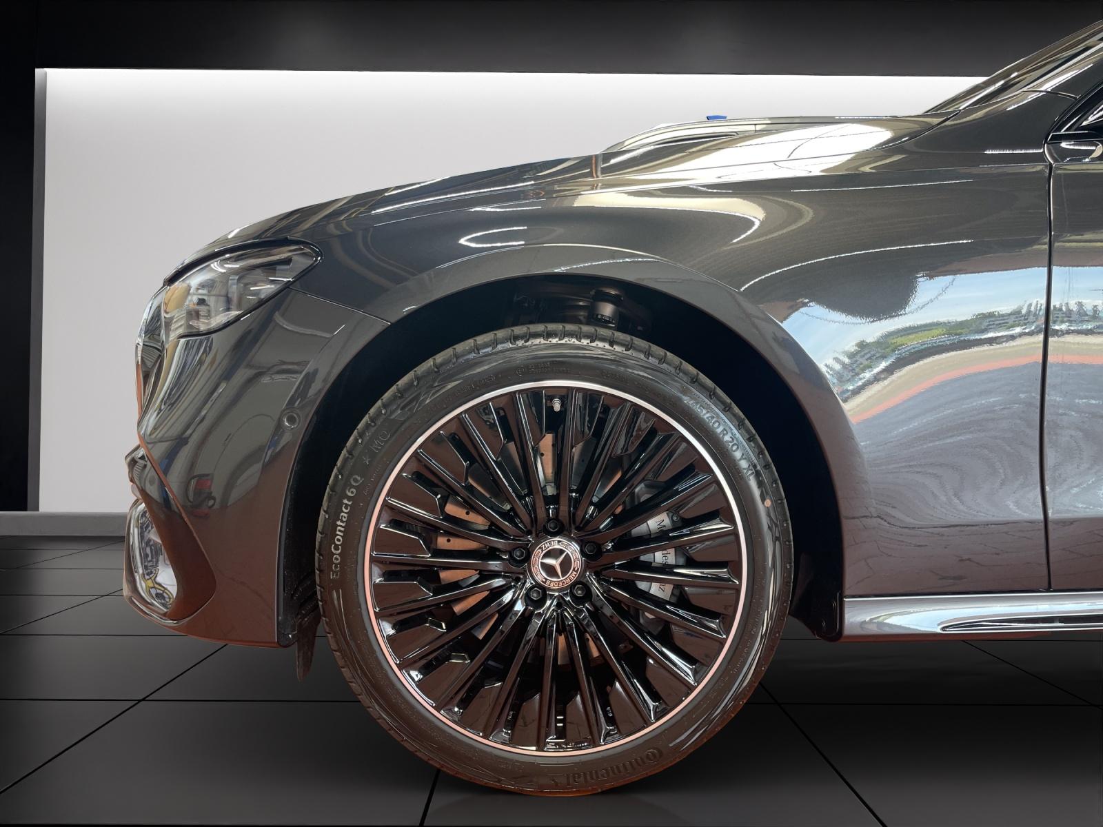 MERCEDES-BENZ E 220 d 4MATIC AMG Line_10