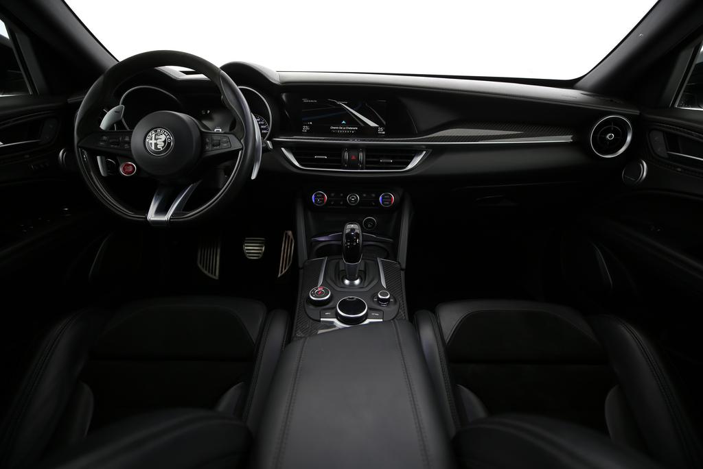 Alfa Romeo Stelvio 2.9 V6 Biturbo Q4 Quadrifoglio_5
