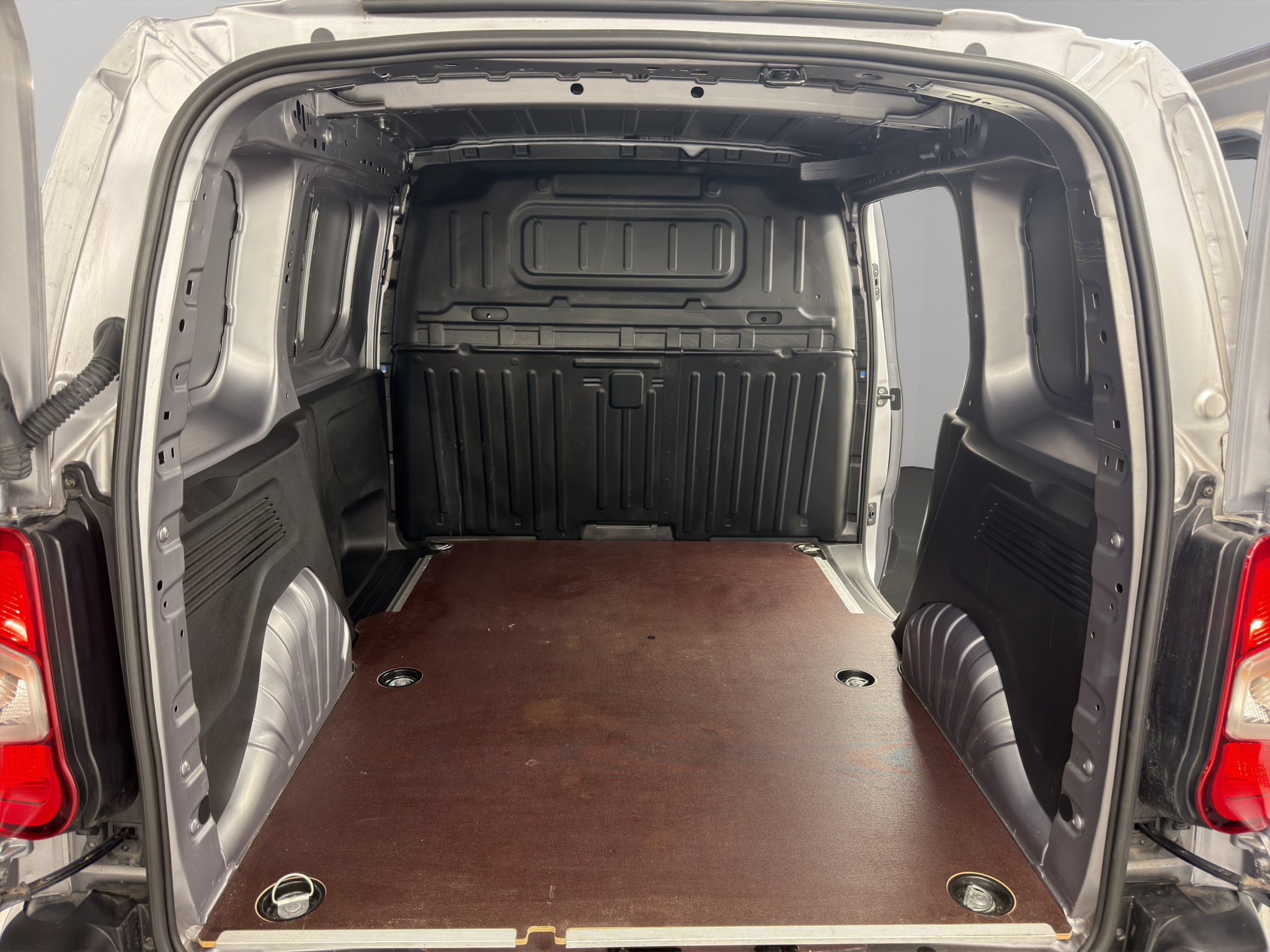 Opel Combo-e Cargo 2.4 t Enjoy_7