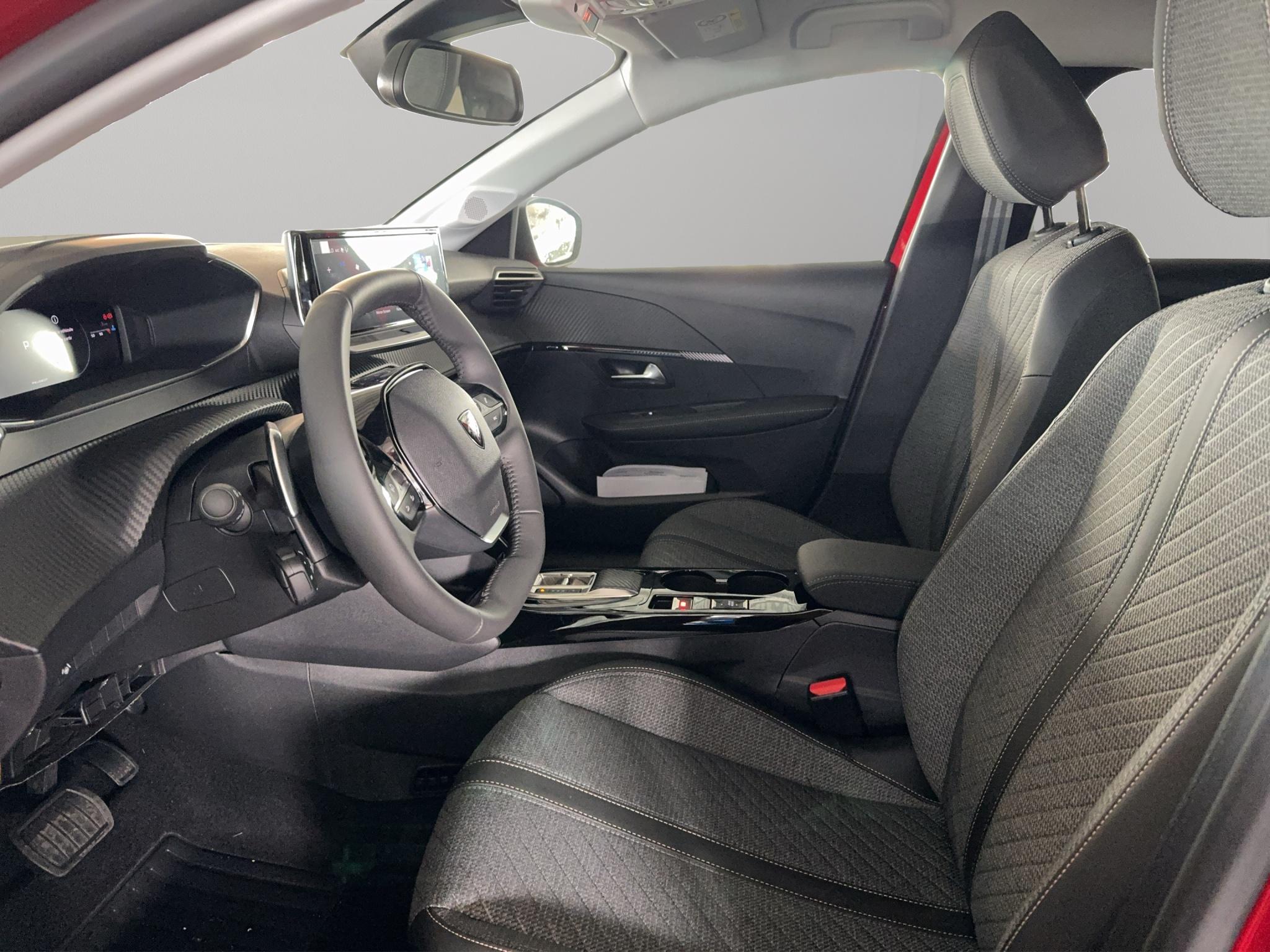 Peugeot 208 1.2 Hybrid Allure_8