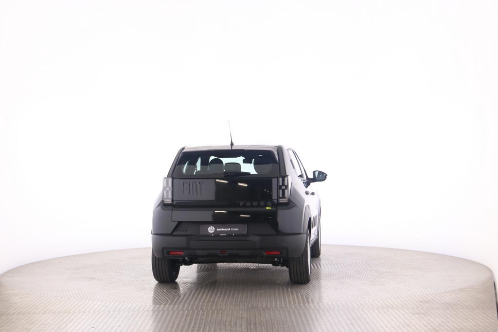 Fiat Grande Panda Red_14