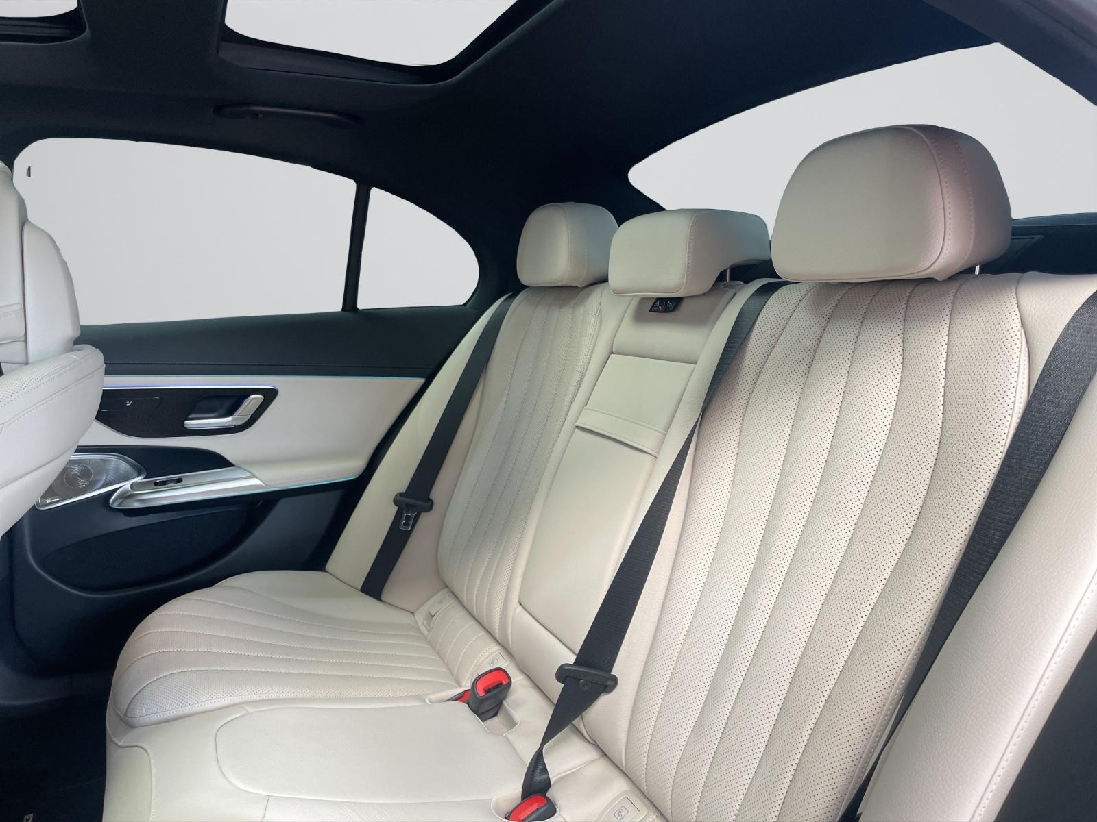 MERCEDES-BENZ E 220 d 4MATIC AMG Line_8