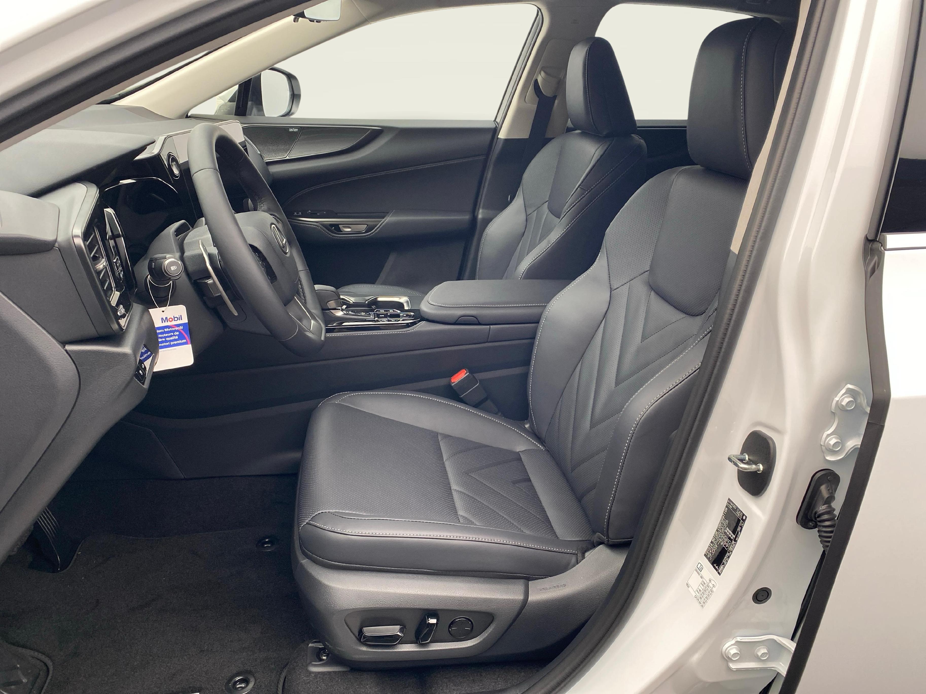 LEXUS NX 450h+ Excellence_3