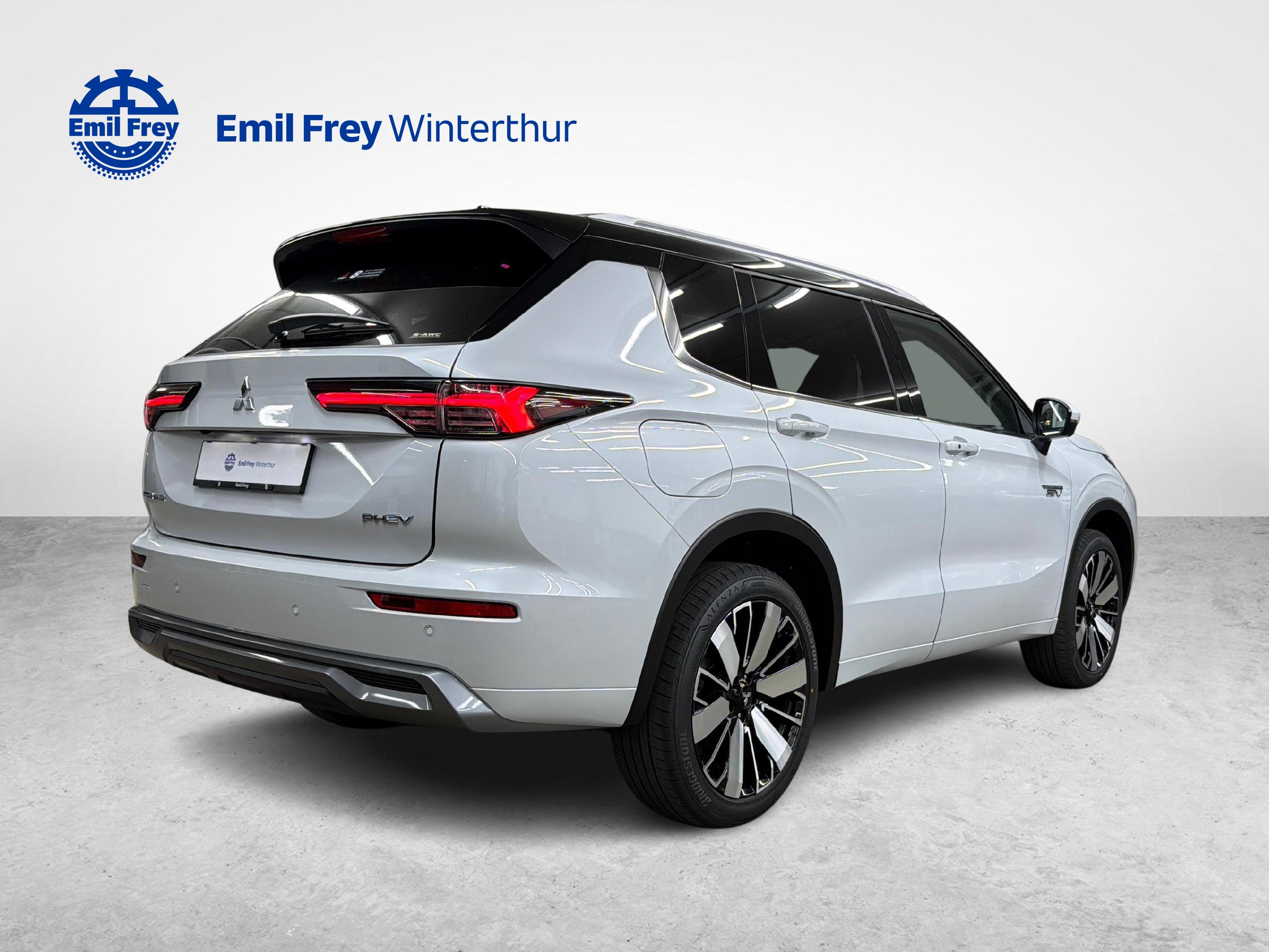 Mitsubishi Outlander 2.4 PHEV Instyle 4x4_5