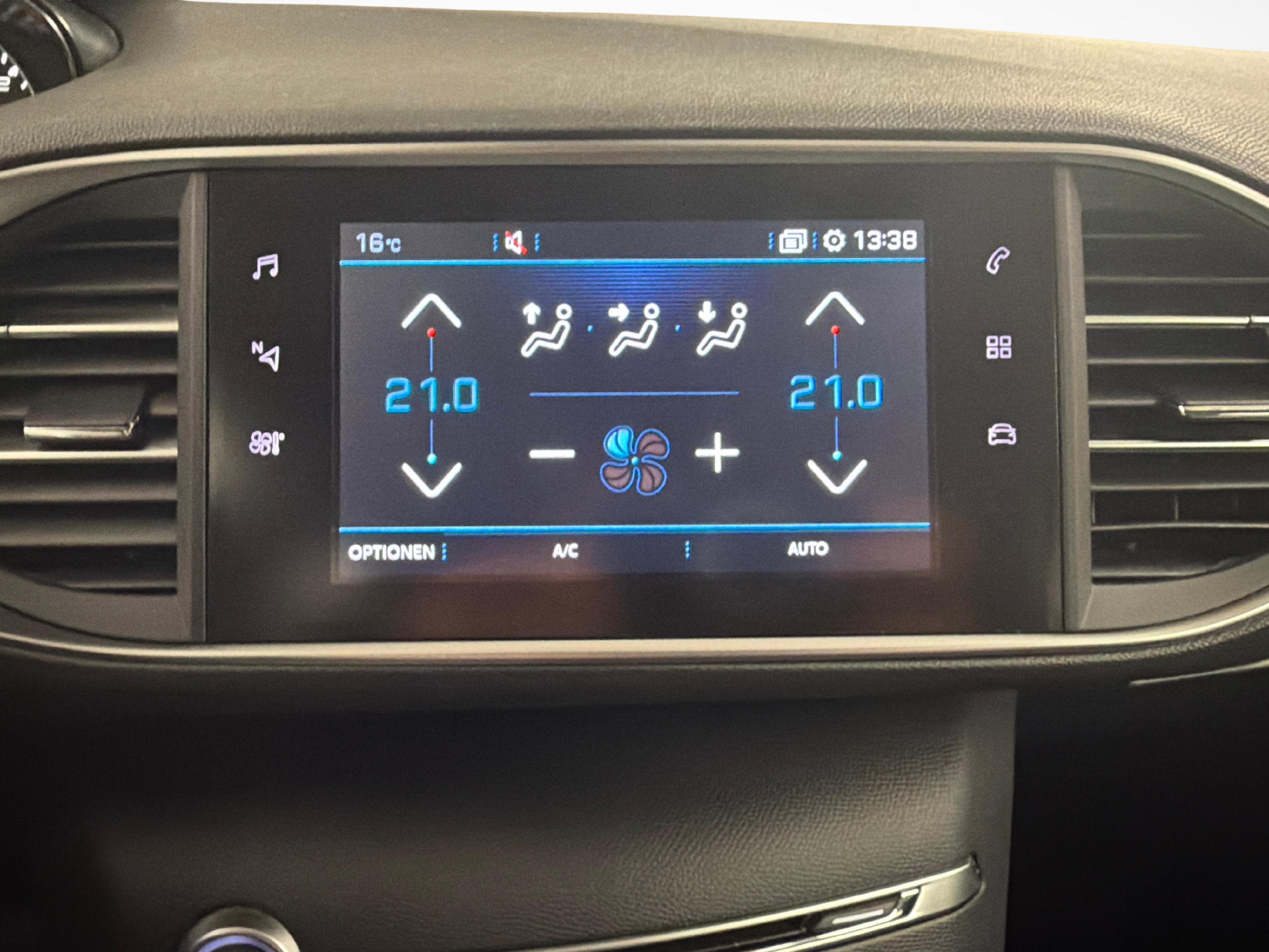 Peugeot 308 1.2 PureTech 130 Allure S/S_17