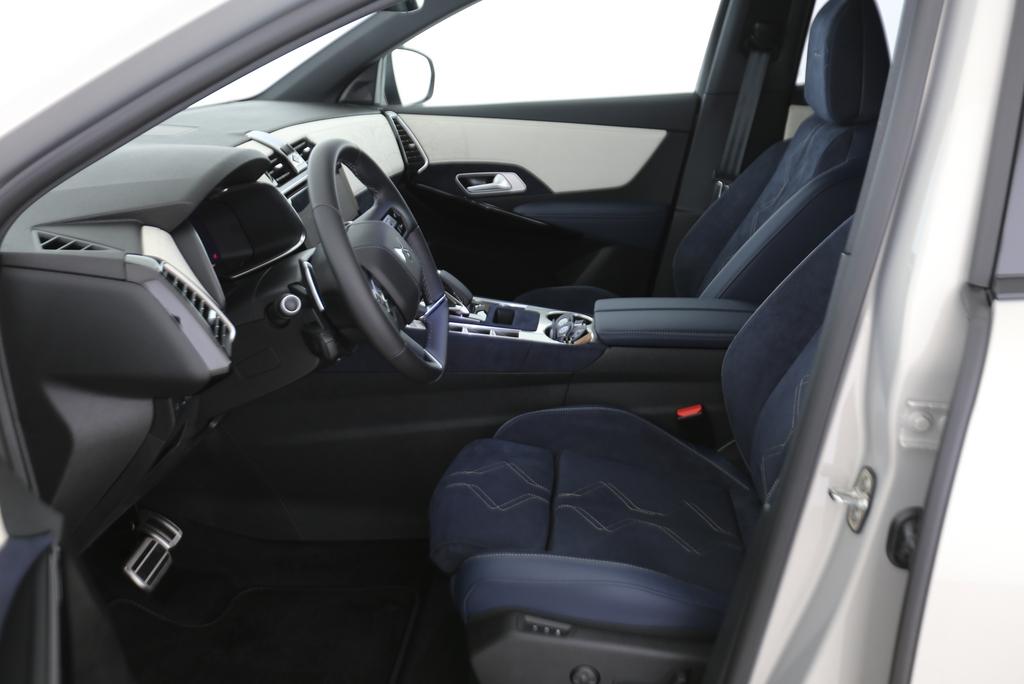 DS DS7 1.6 E-Tense Jules Verne 4x4_6