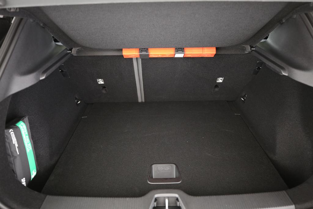 Volvo EX30 E60 Twin Ultra Performance AWD_13