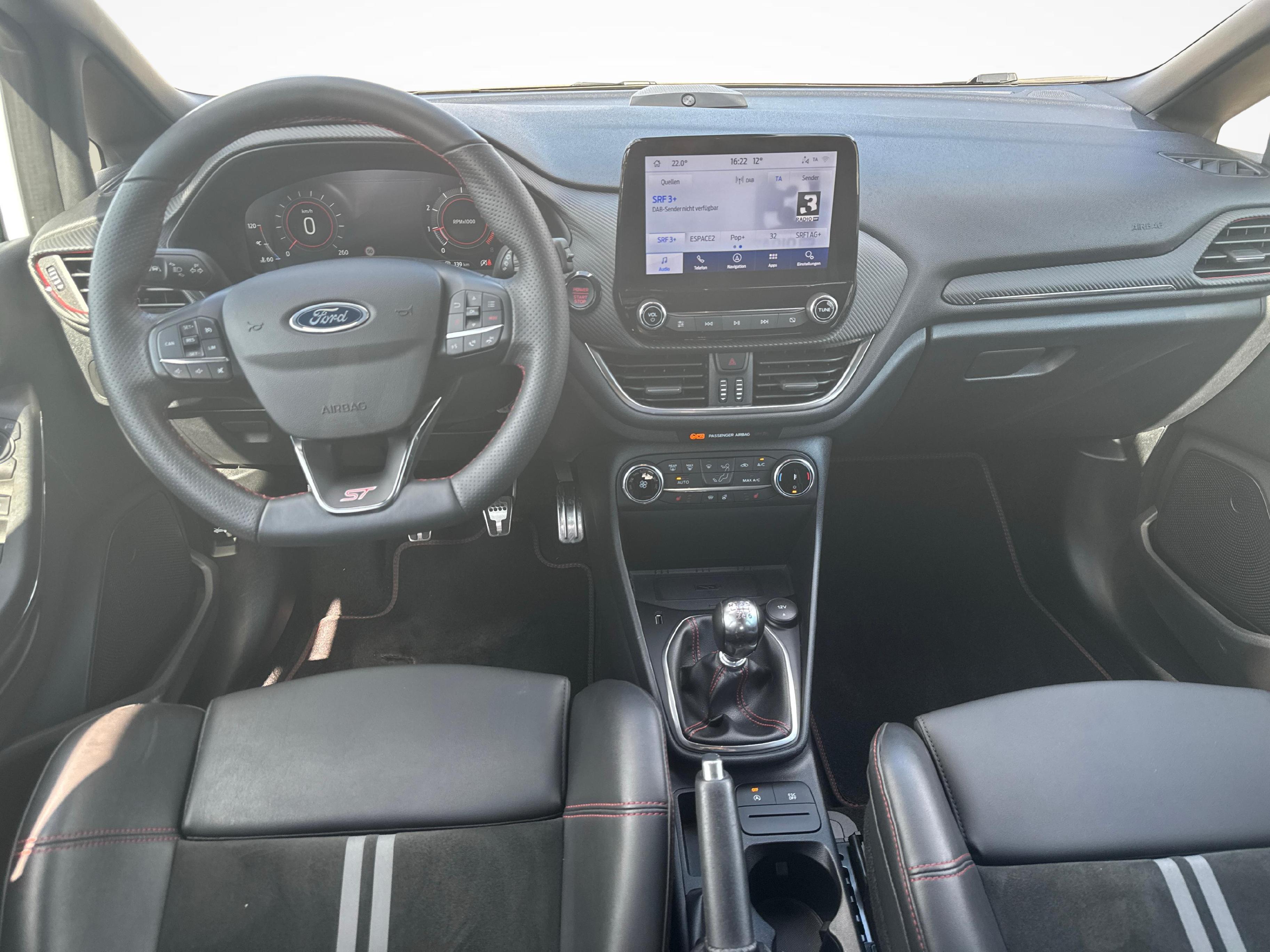 Ford Fiesta 1.5 EcoB ST X / Jetzt mit attraktivem 1.9% Leasing!_9