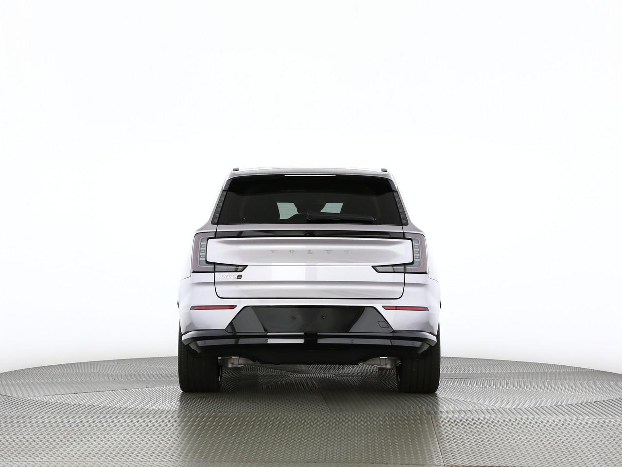 Volvo EX90 Twin Plus AWD_4