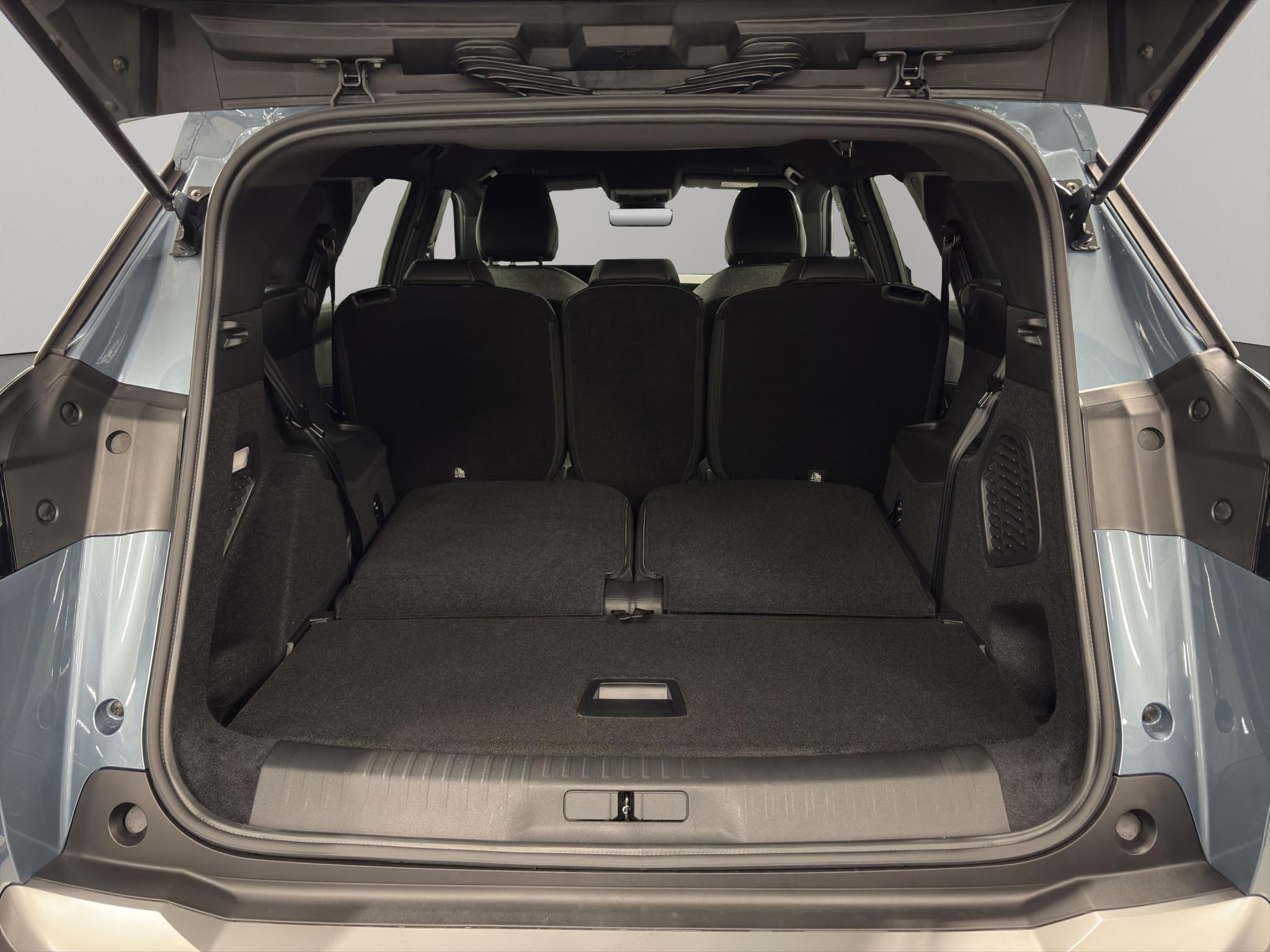 Peugeot 5008 1.2 Hybrid Allure Premium_6