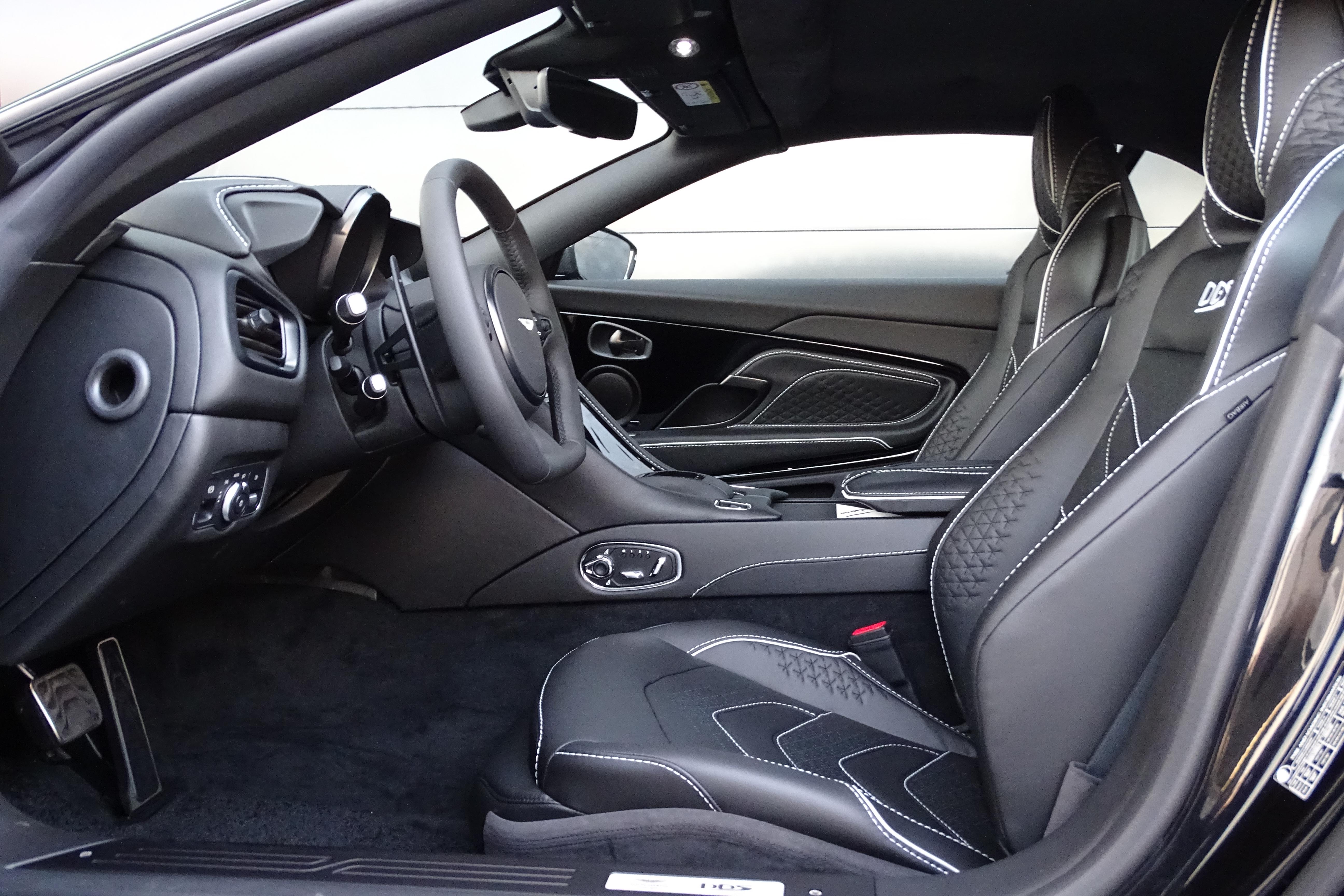 Aston Martin DBS Superleggera Volante 5.2 V12 Bi-Turbo_11