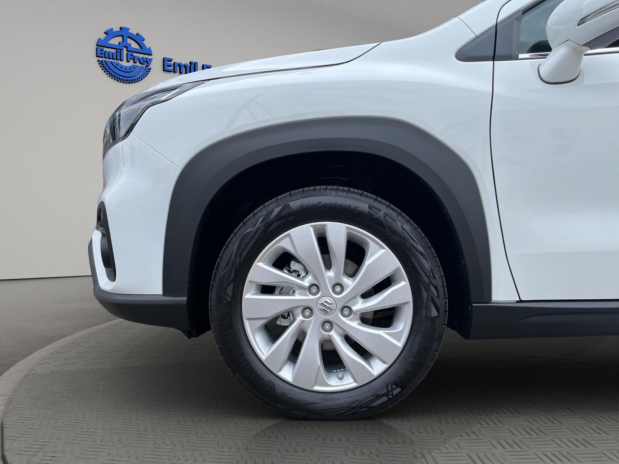 Suzuki S-Cross 1.4 T Sakura Hybrid 4x4_10
