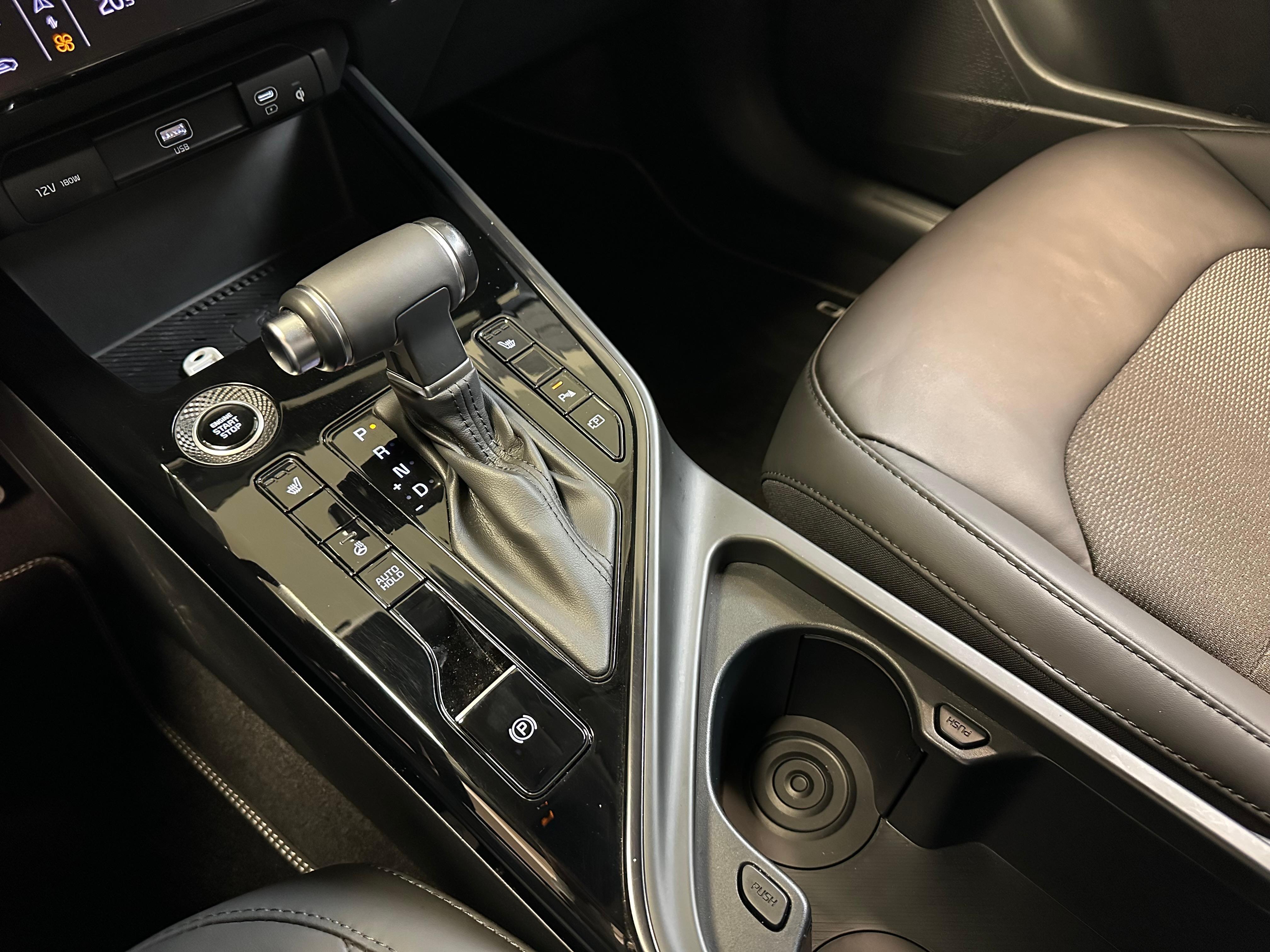 KIA Niro 1.6 GDi Hybrid Power Edition_9