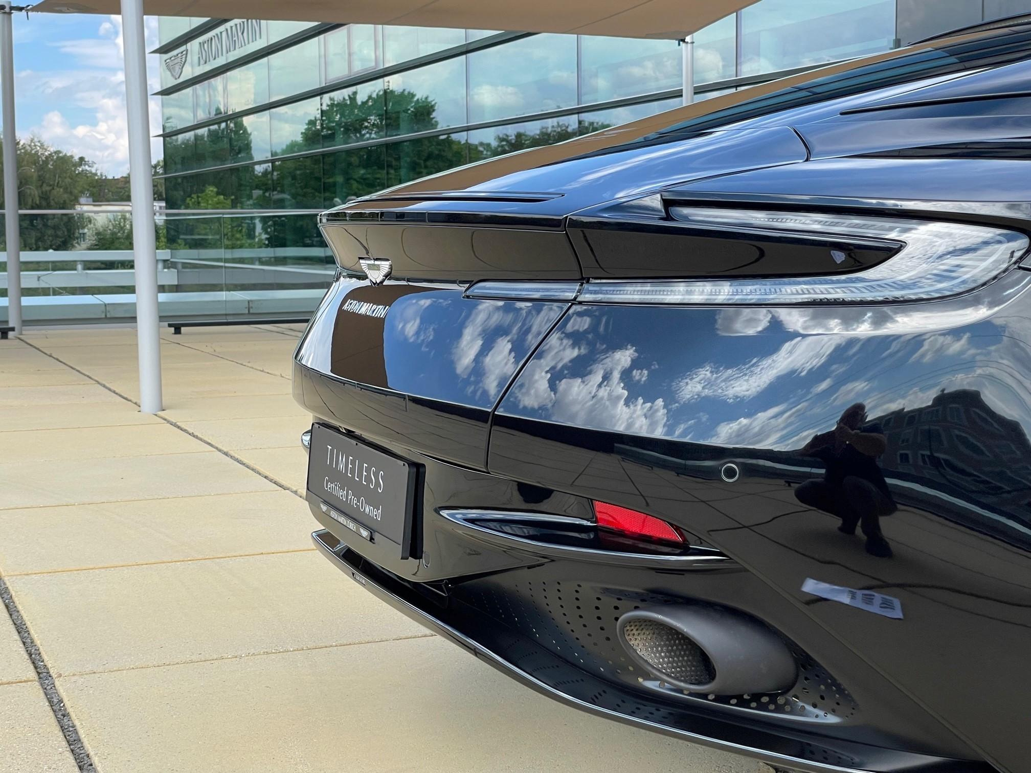 Aston Martin DB11 Coupé 5.2 V12 Bi-Turbo AMR_19