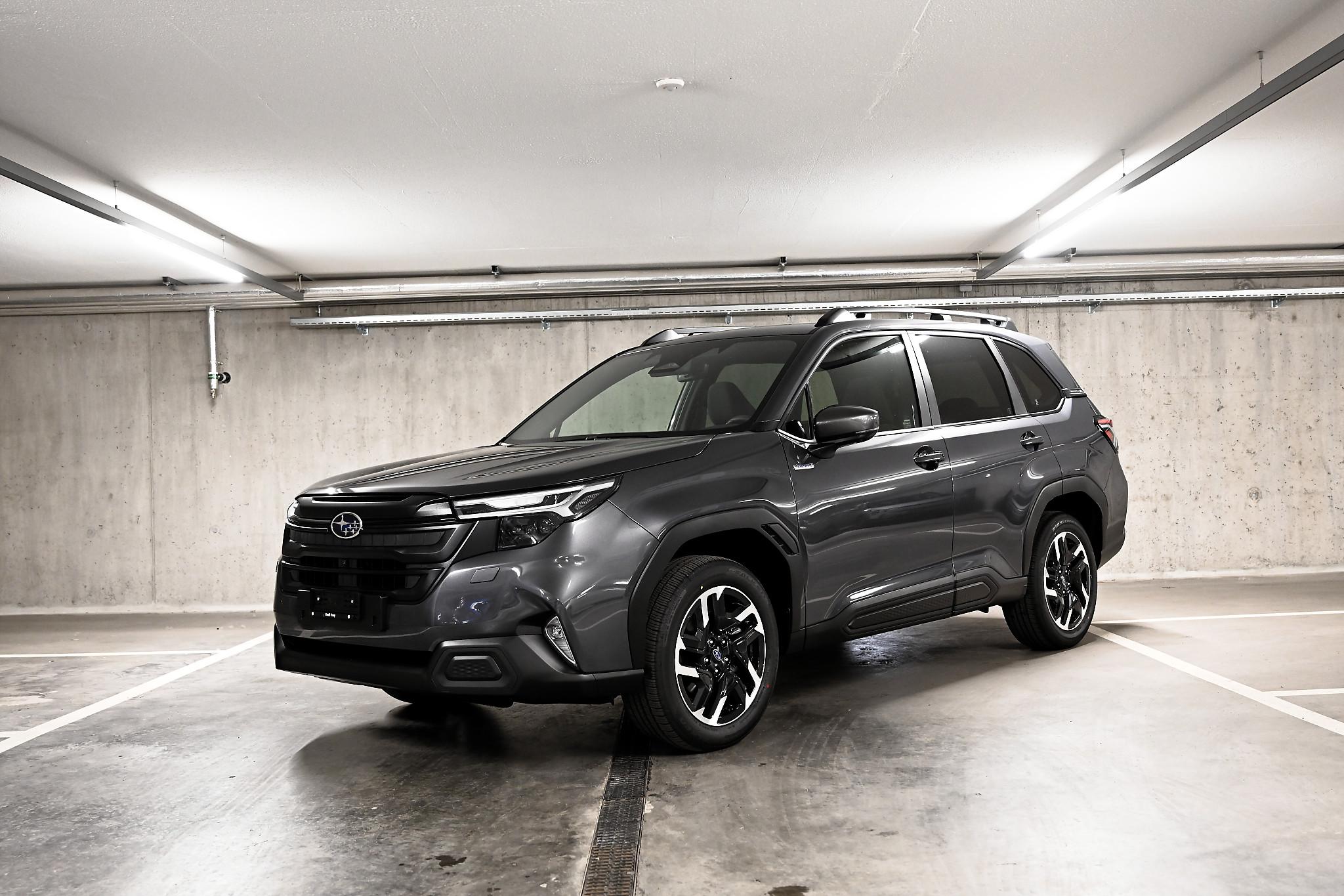 Subaru Forester Station 2.0i e-Boxer Swiss Plus_2