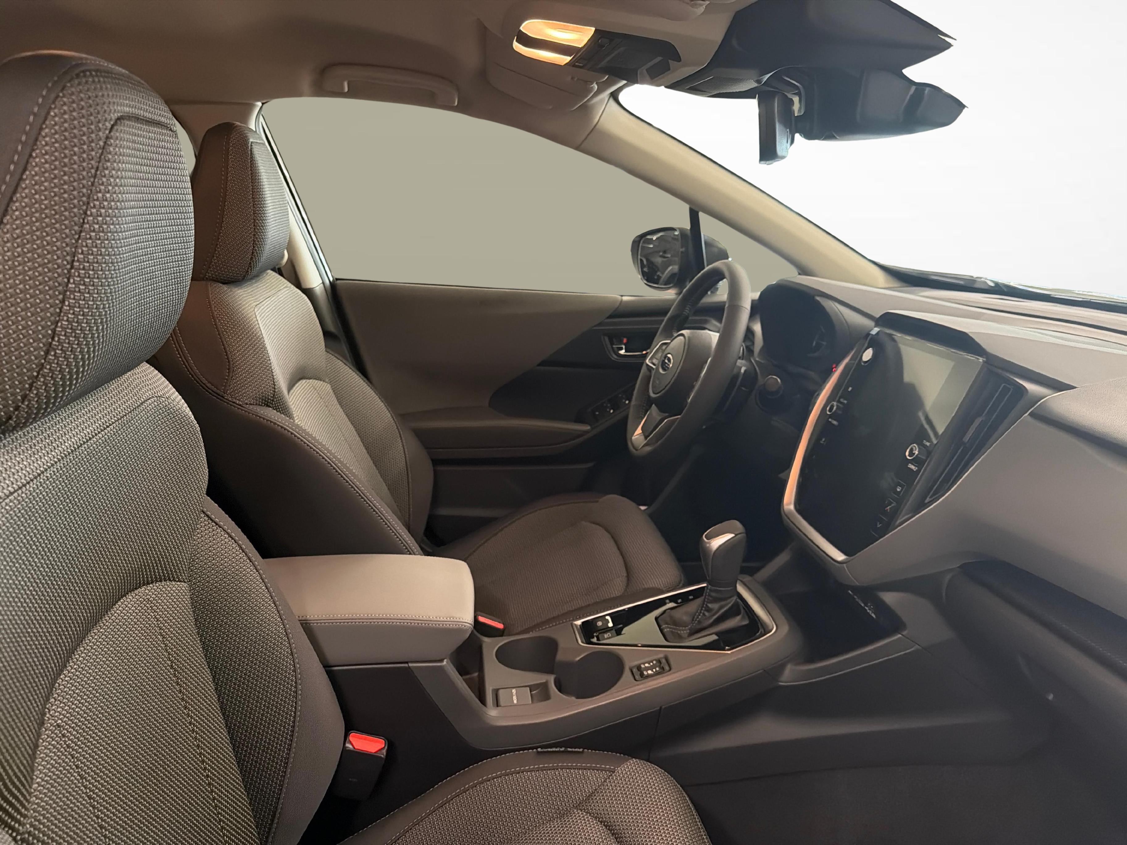 Subaru Crosstrek 2.0i e-Boxer Swiss Plus_10