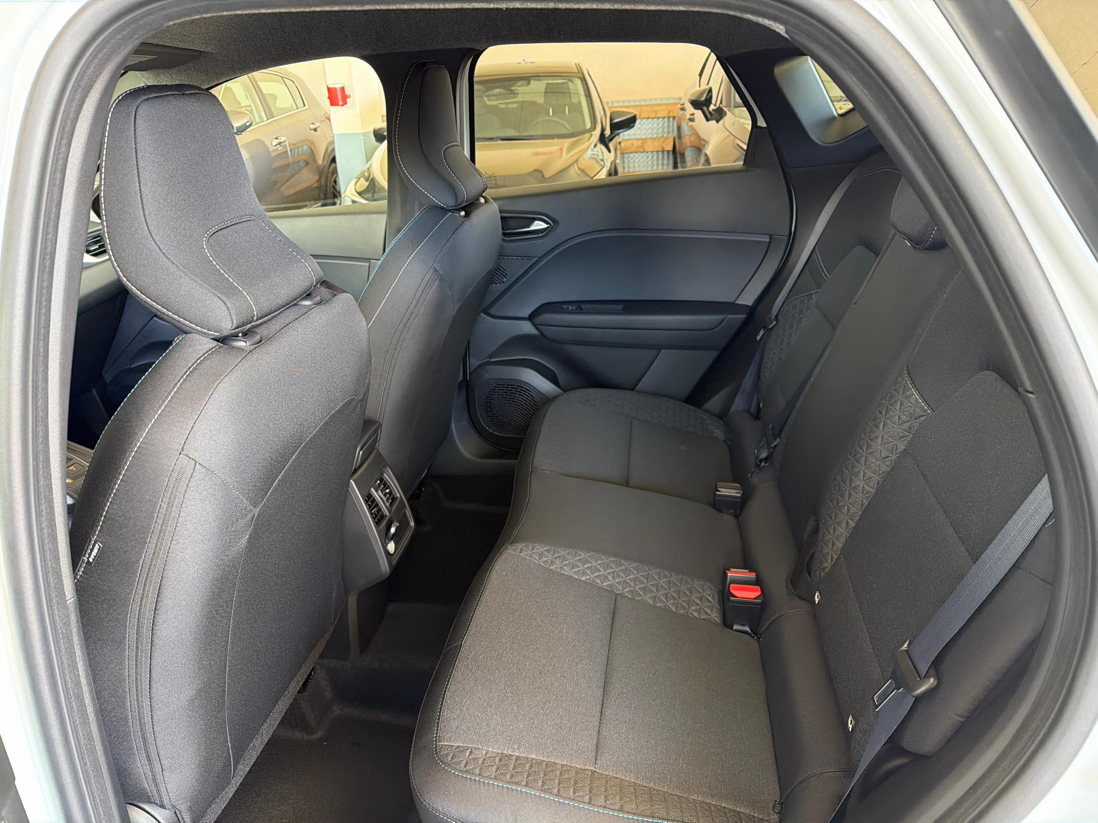Mitsubishi ASX 1.8 HEV Invite_11
