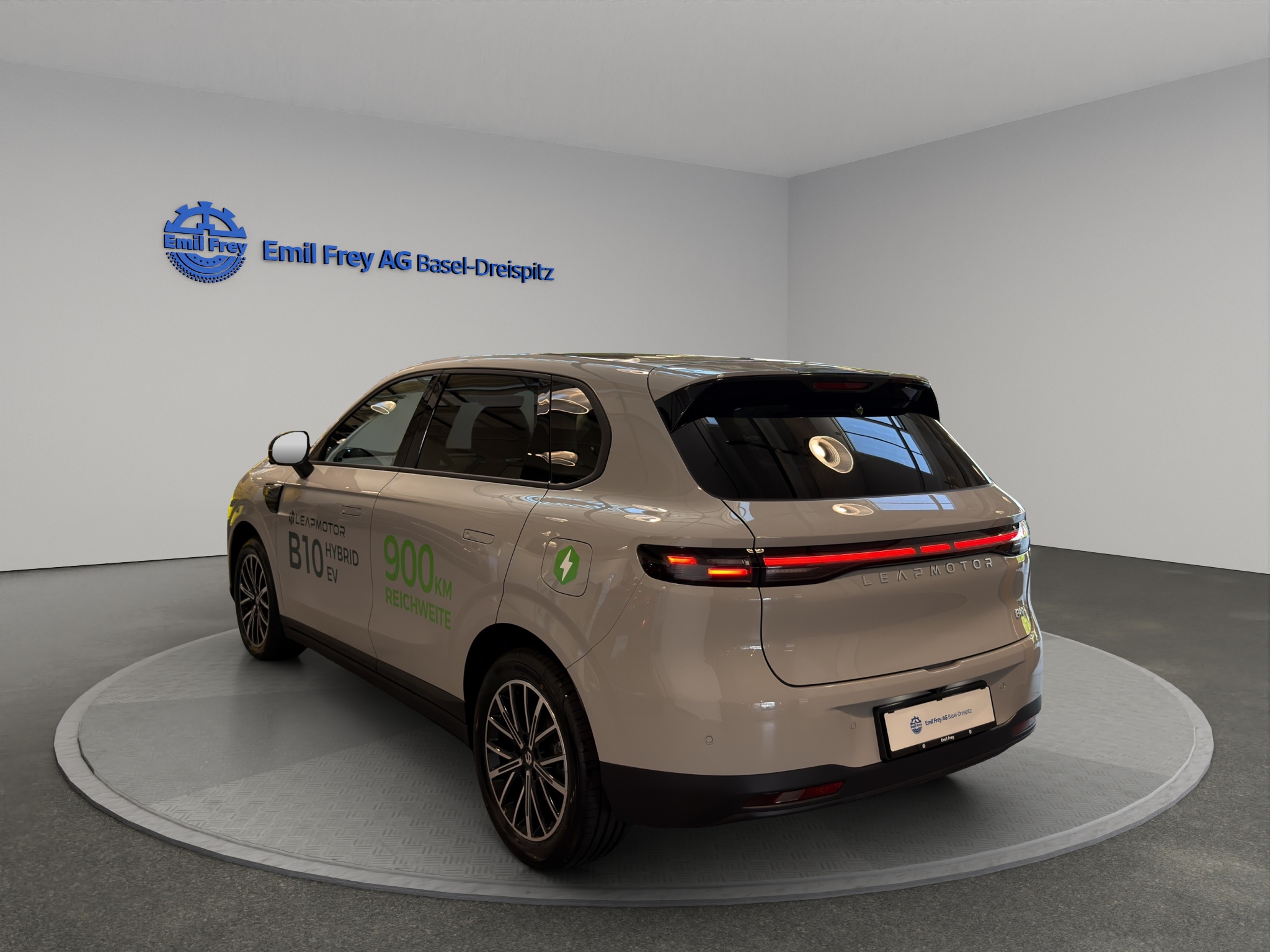LEAPMOTOR B10 1.5 Hybrid EV_7