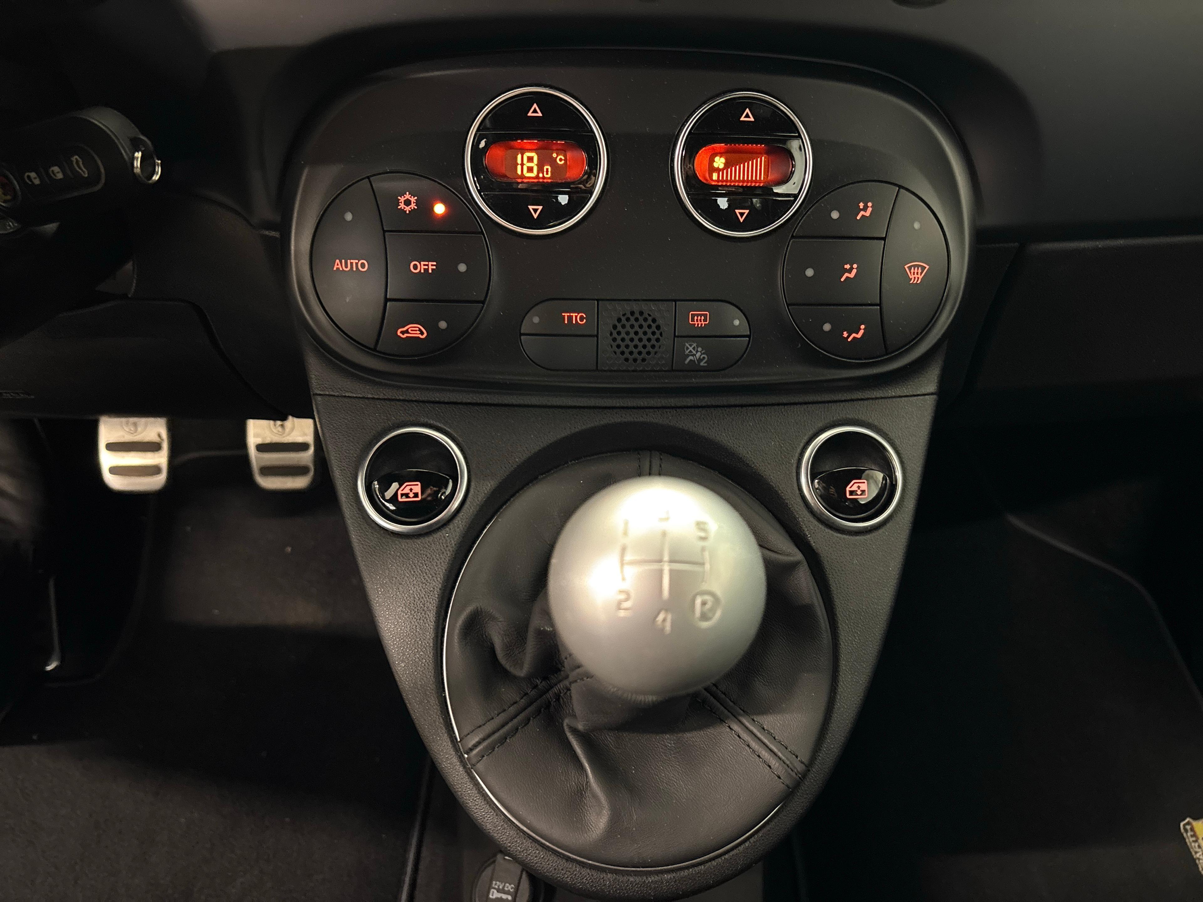 Fiat 595 C Abarth 1.4 T-Jet 165 Premium_18