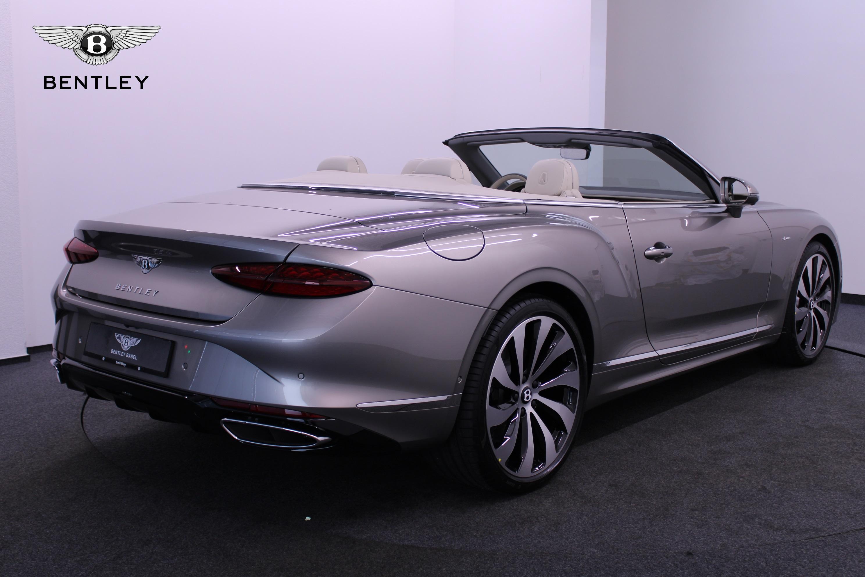Bentley Continental GTC 4.0 V8 Hybrid Azure_6