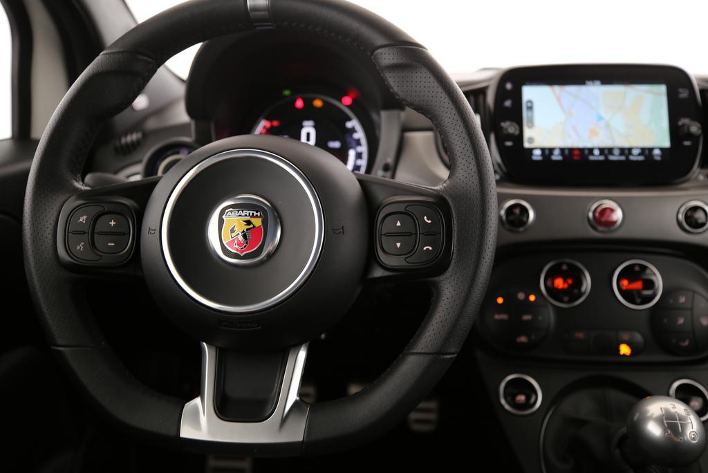 Fiat 595 Abarth 1.4 T-Jet 165 Turismo_6