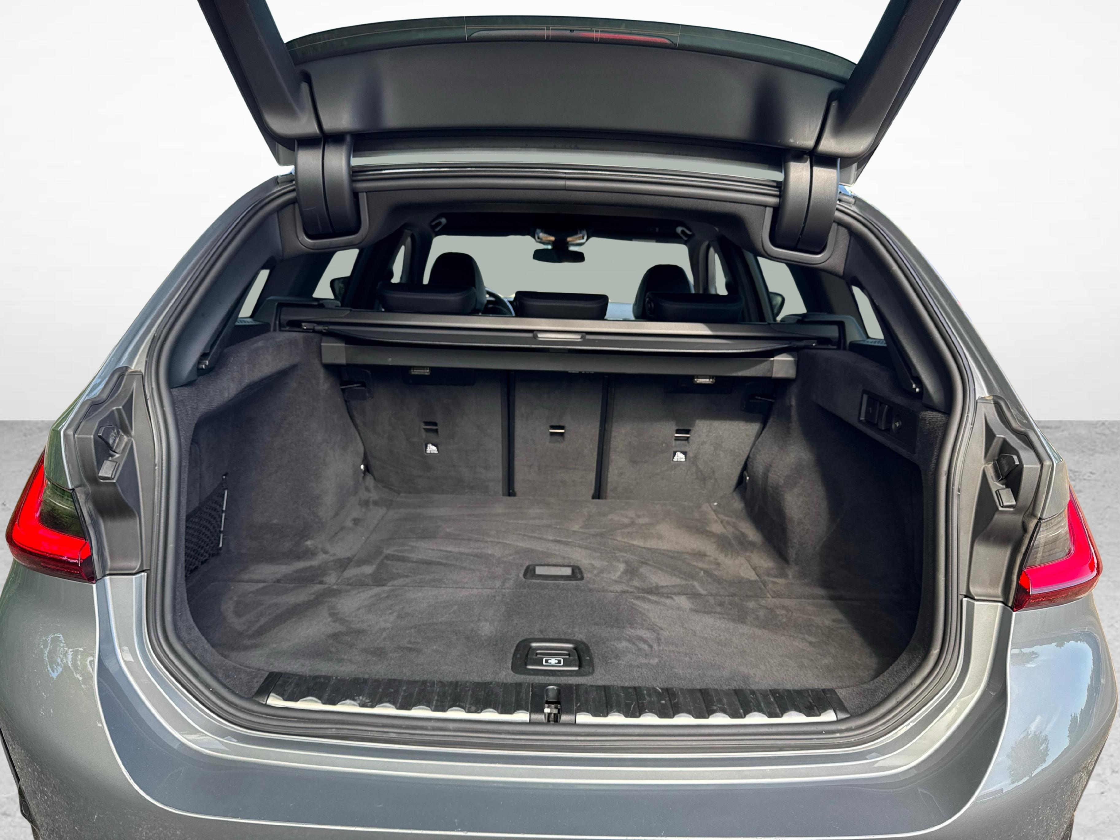 BMW 320d xDrive SAG Touring_20