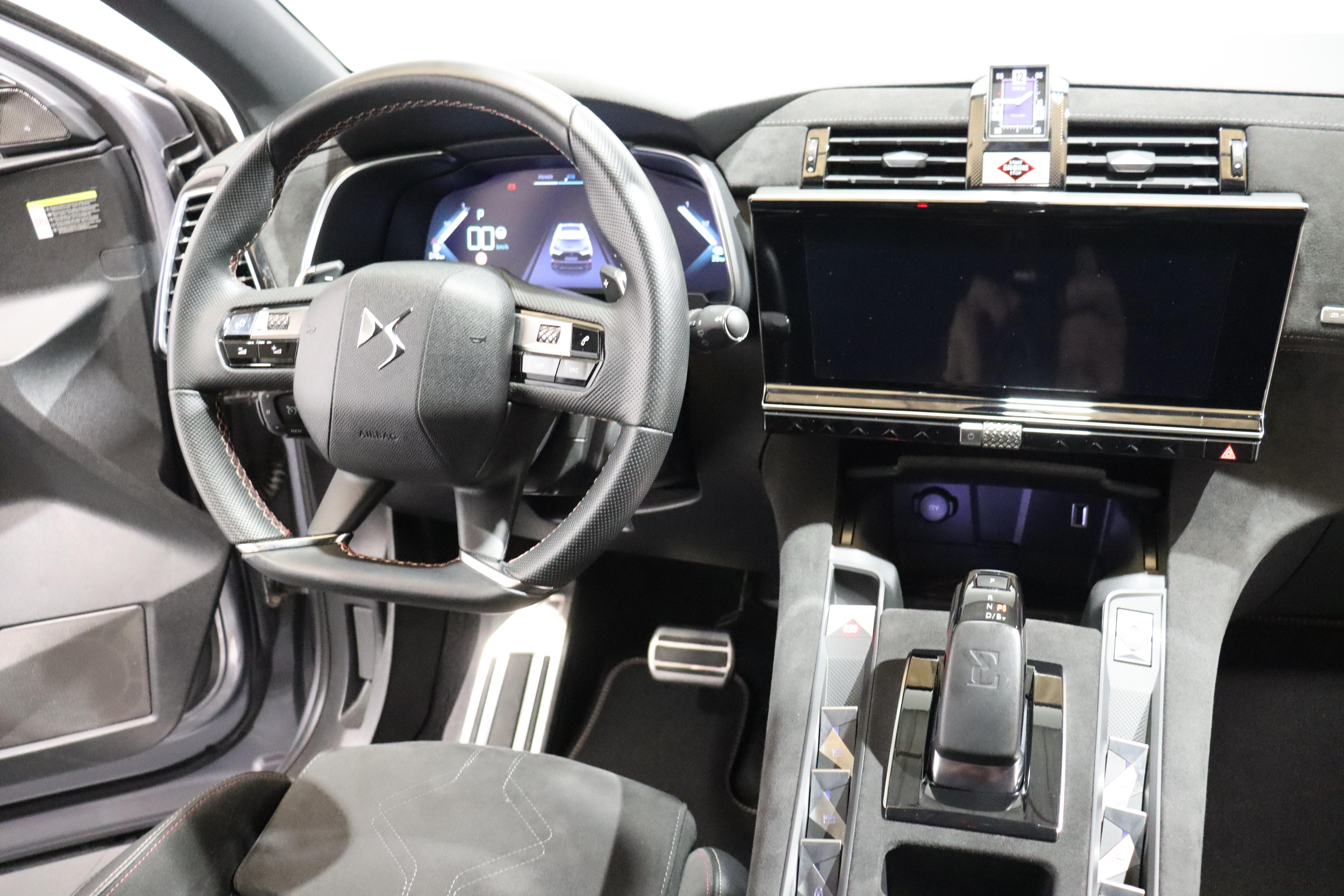 DS 7 Crossback 1.6 E-Tense Performance Line 4x4_8