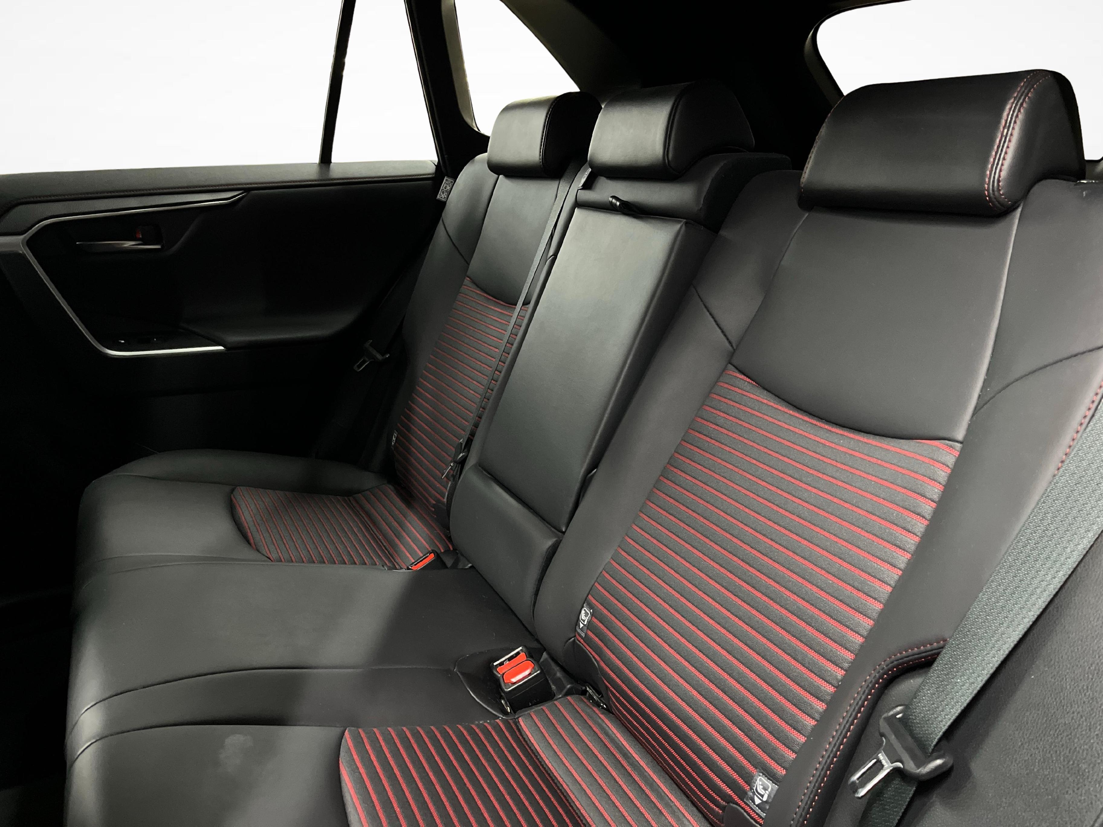 Suzuki Across 2.5 PHEV Compact Top 4x4_11