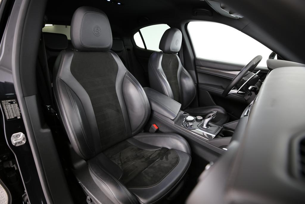 Alfa Romeo Stelvio 2.9 V6 Biturbo Q4 Quadrifoglio_11