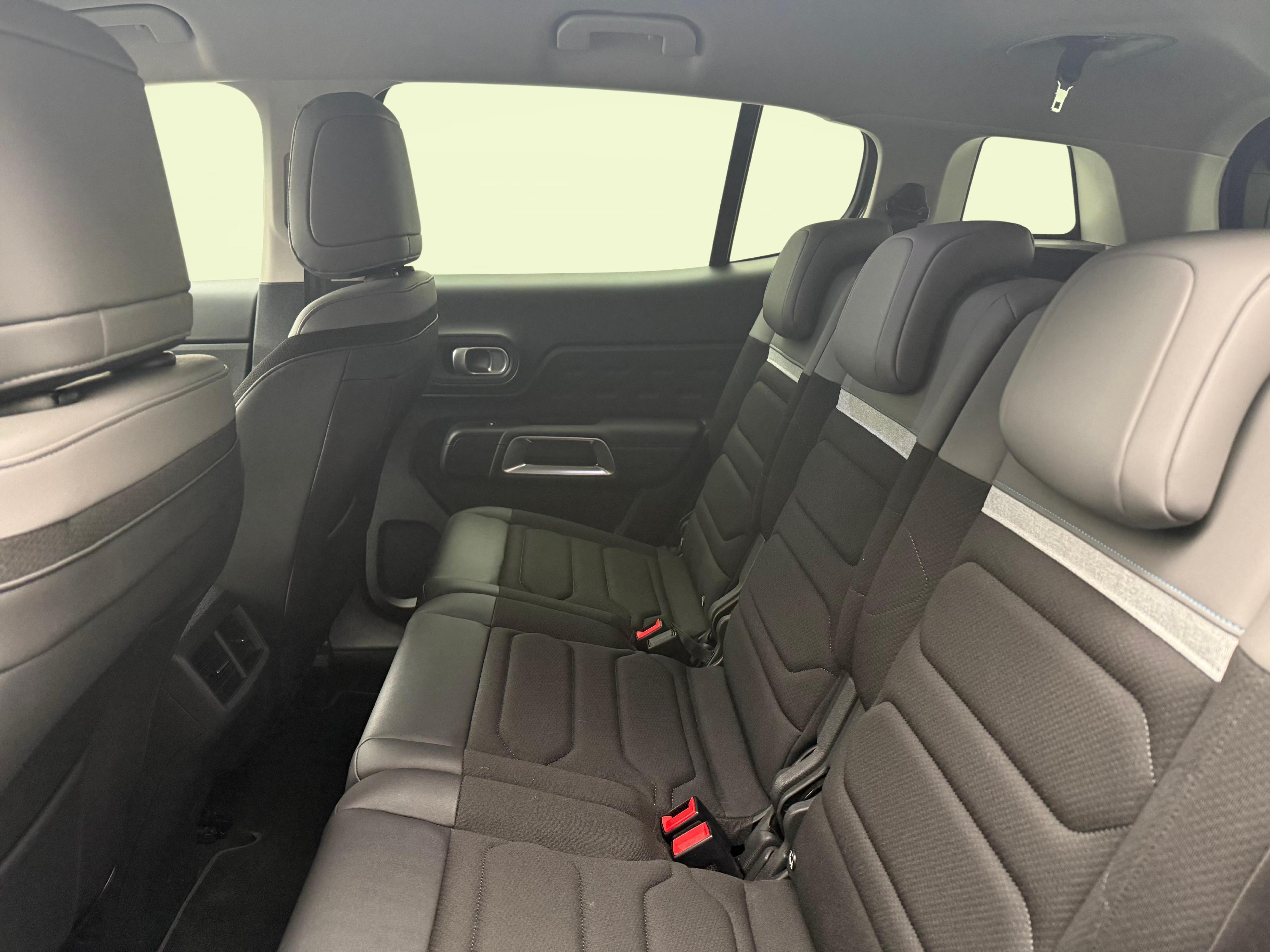 Citroën C5 Aircross 1.2 Hybrid Swiss Edition_11